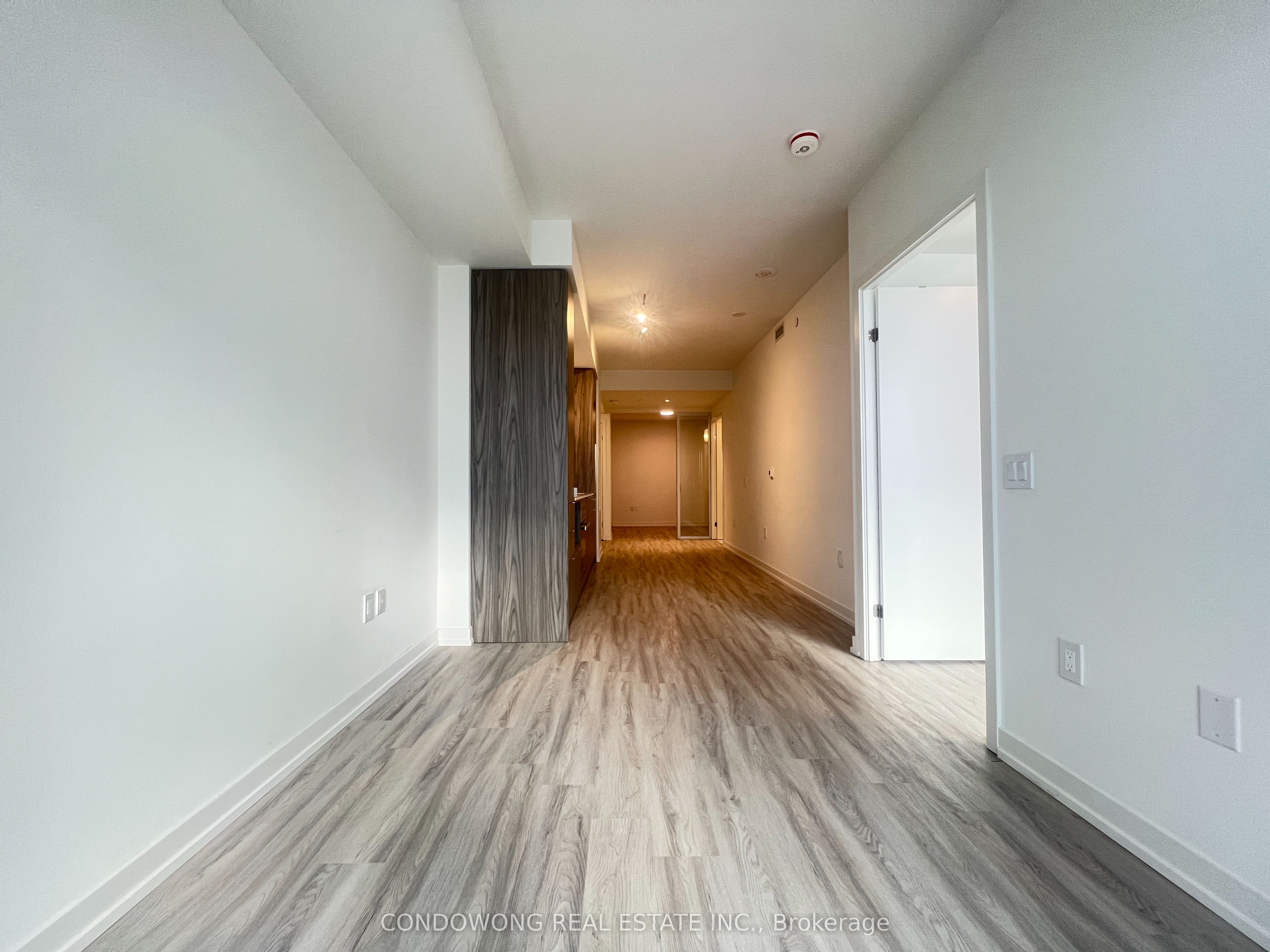 55 Cooper Street 7310, Toronto, ON M5E 0G1 photo 4