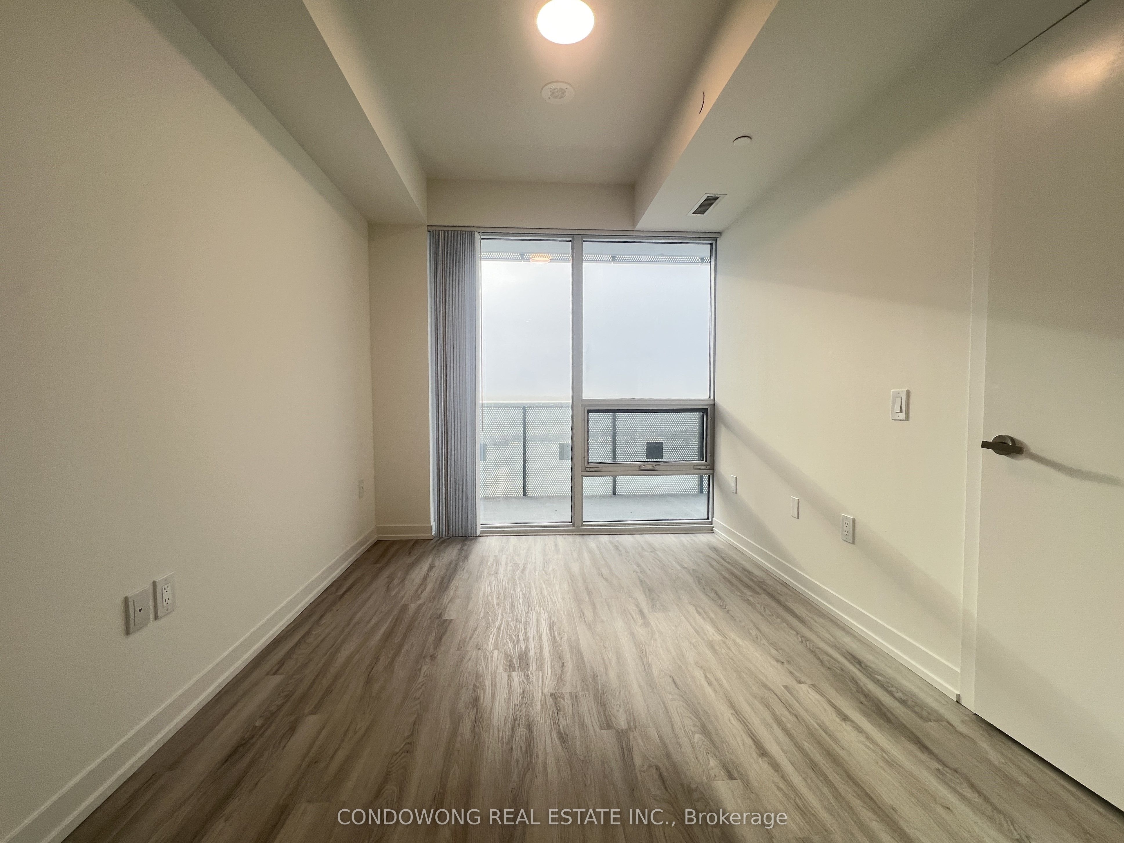 55 Cooper Street 7310, Toronto, ON M5E 0G1 photo 5