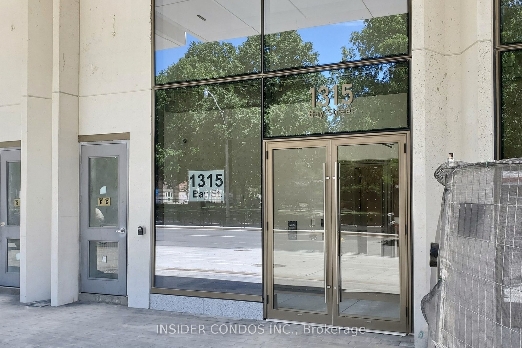 1315 Bay Street 1703, Toronto, ON M5R 2C4 photo 3