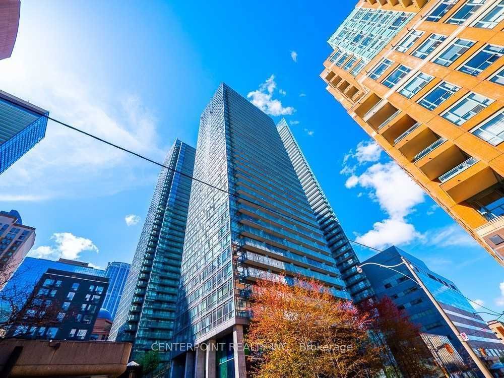 37 Grosvenor Street 603, Toronto, ON M4Y 3G5 photo 5