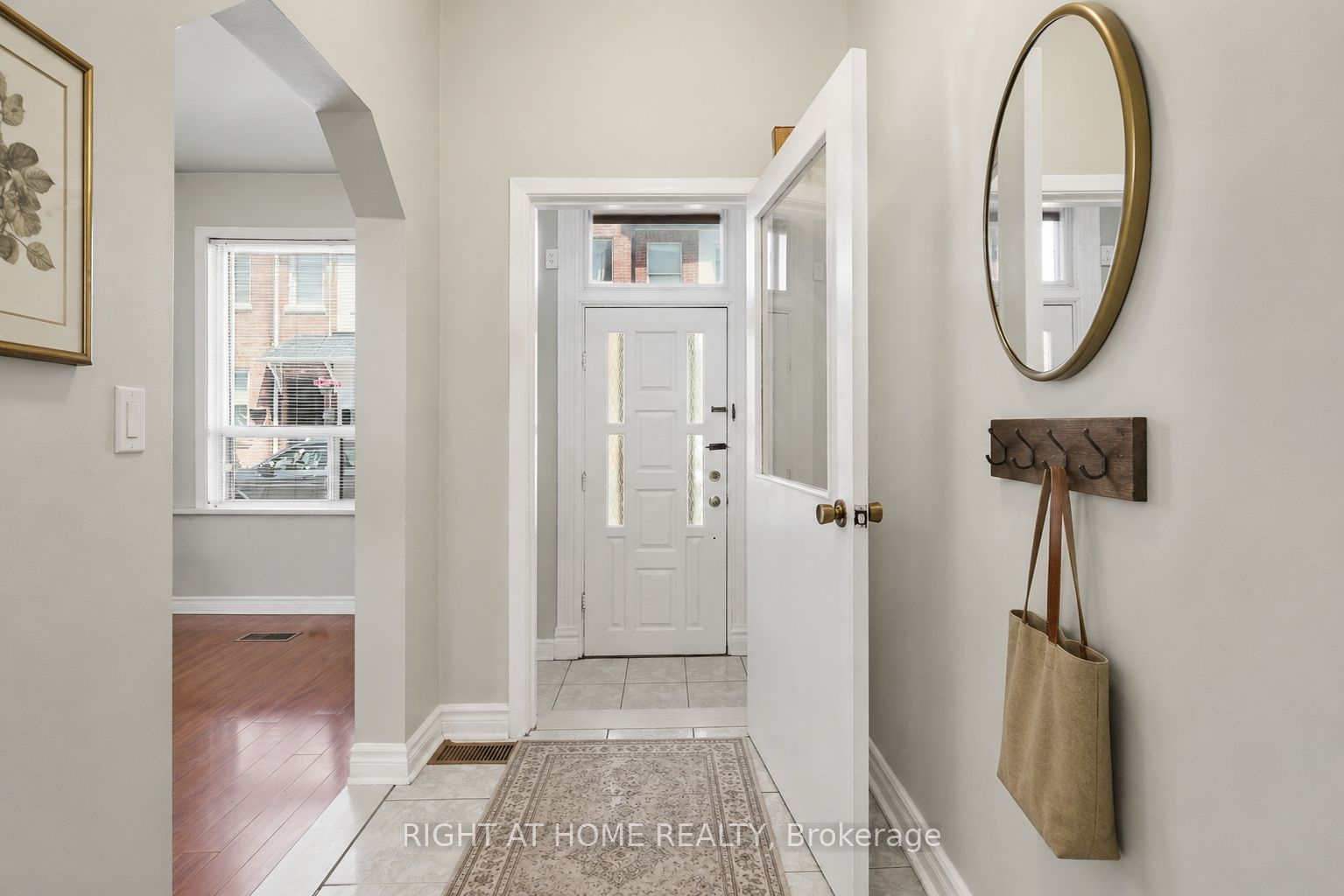 7 Andrews Avenue, Toronto, ON M6J 1S2 photo 3