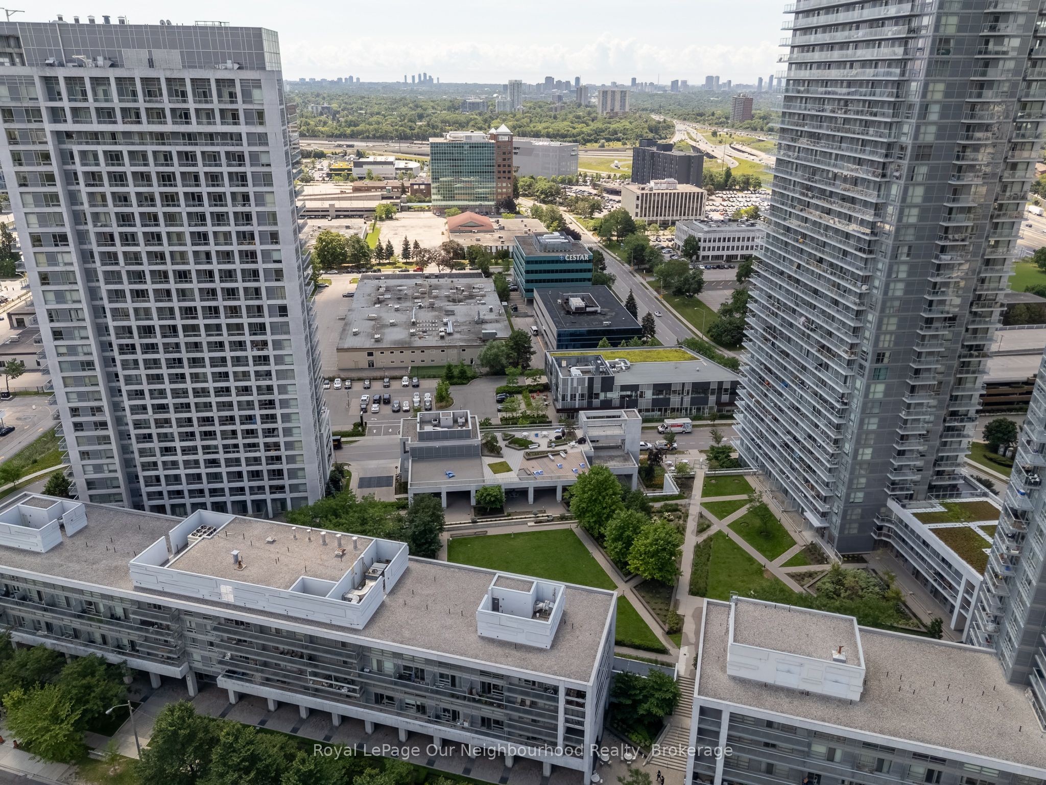 1900 Sheppard Avenue E 2203, Toronto, ON M2J 4T4 photo 2