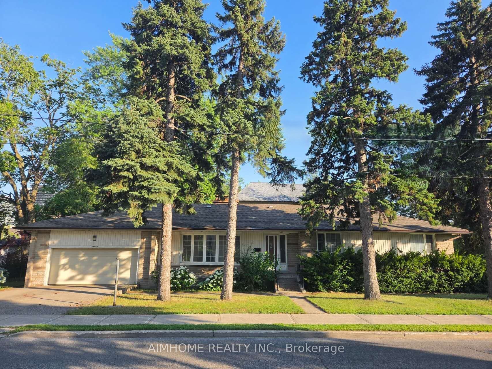 25 Burbank Drive, Toronto, ON M2K 1M7
