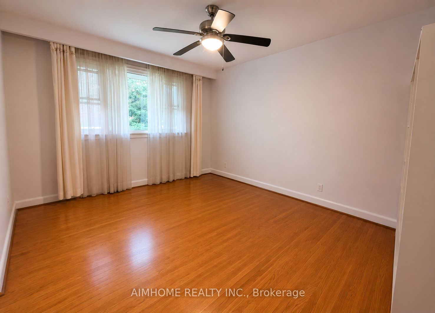 25 Burbank Drive, Toronto, ON M2K 1M7 photo 5