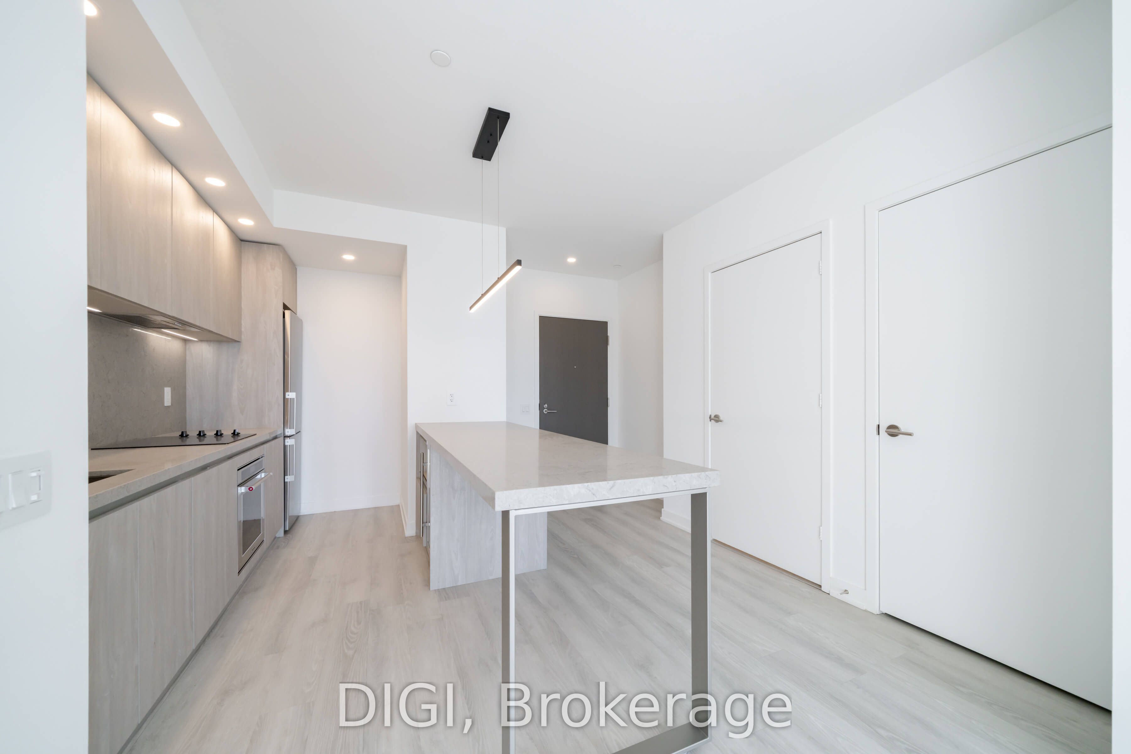 57 Spadina Avenue 3307, Toronto, ON M5V 0T9 photo 3