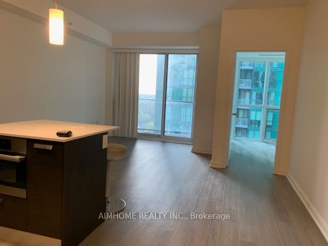 9 Bogert Avenue 804, Toronto, ON M2N 5M6 photo 4