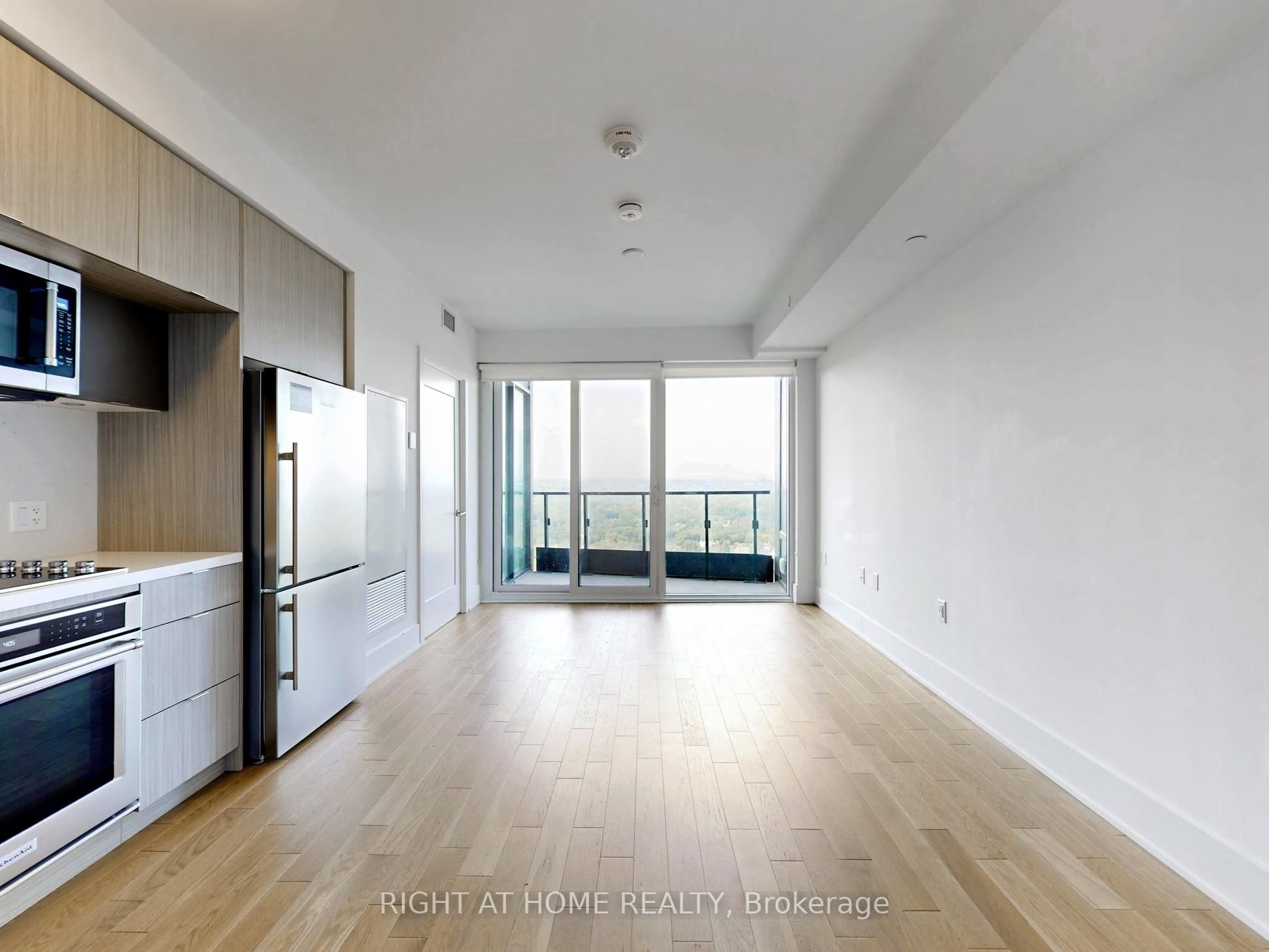 585 Bloor Street E 3115, Toronto, ON M4W 0B3 photo 3