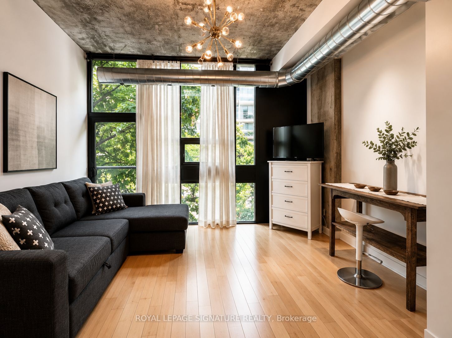 60 Bathurst Street 210, Toronto, ON M5V 2P7 photo 5