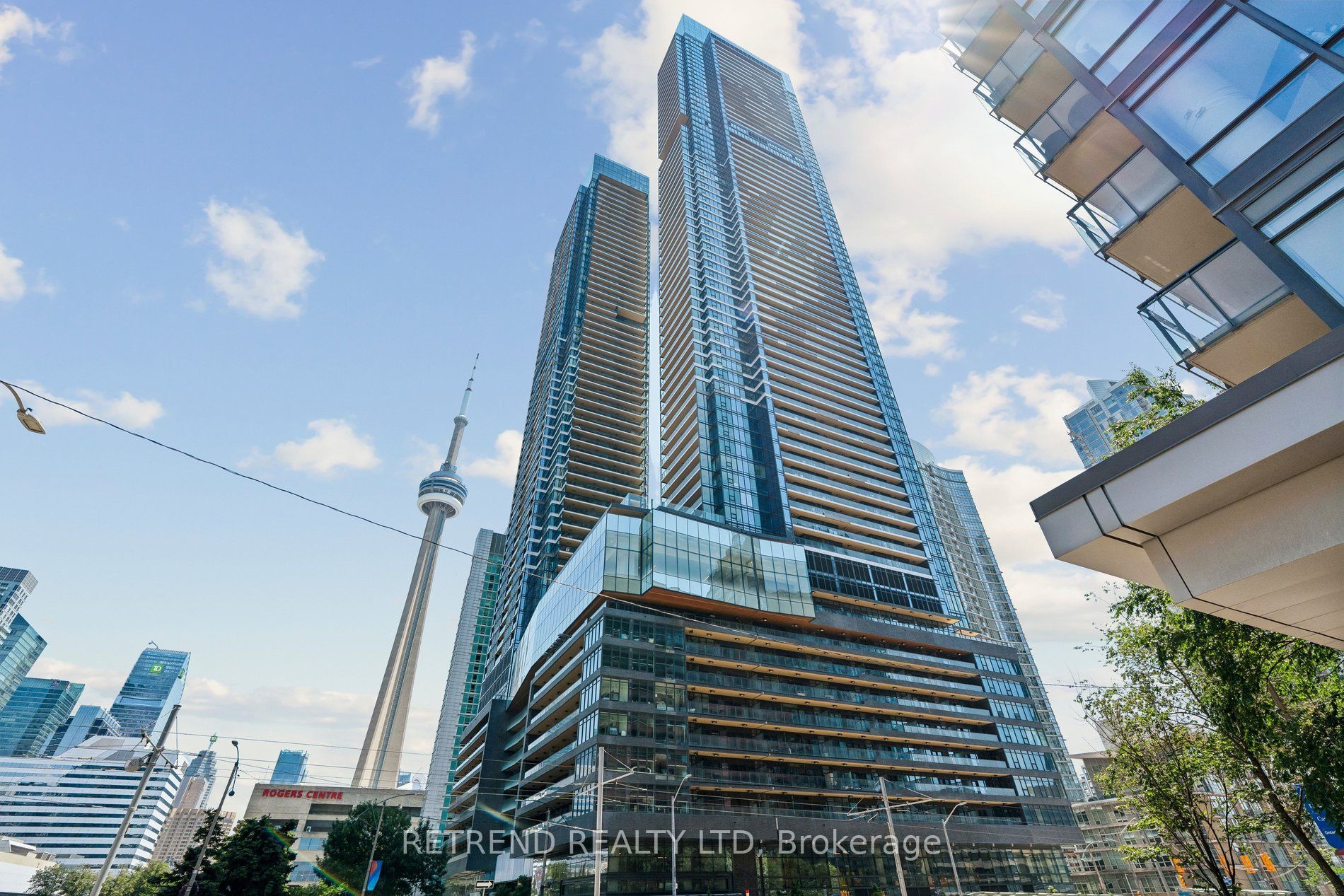 3 Concord Cityplace Way 3207, Toronto, ON M5V 0X4 photo 2