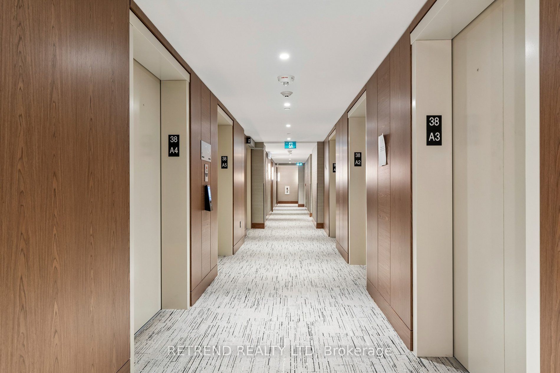 3 Concord Cityplace Way 3207, Toronto, ON M5V 0X4 photo 5