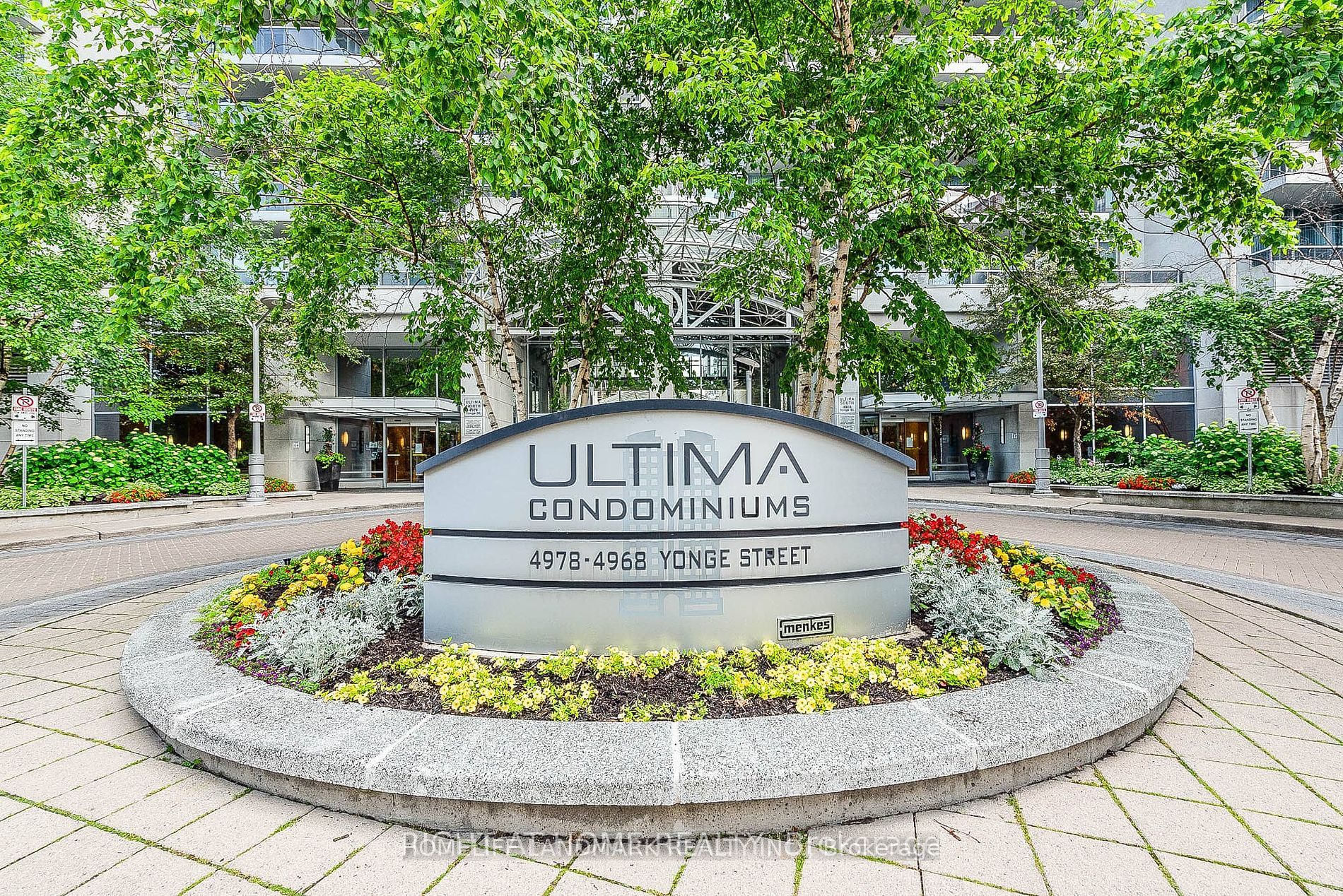 4978 Yonge Street 601, Toronto, ON M2N 7G8 photo 2