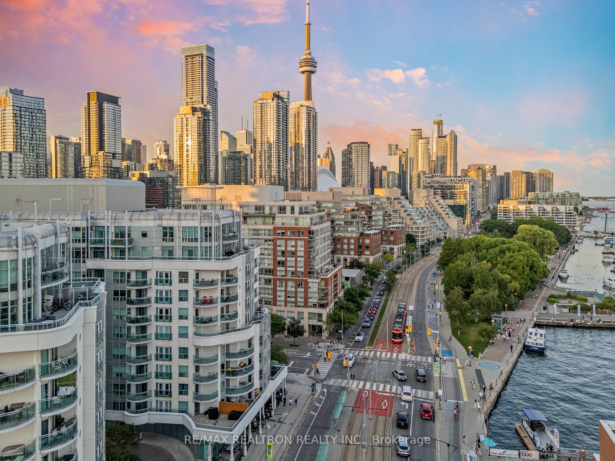 600 Queens Quay W 619, Toronto, ON M5V 3M3 photo 2