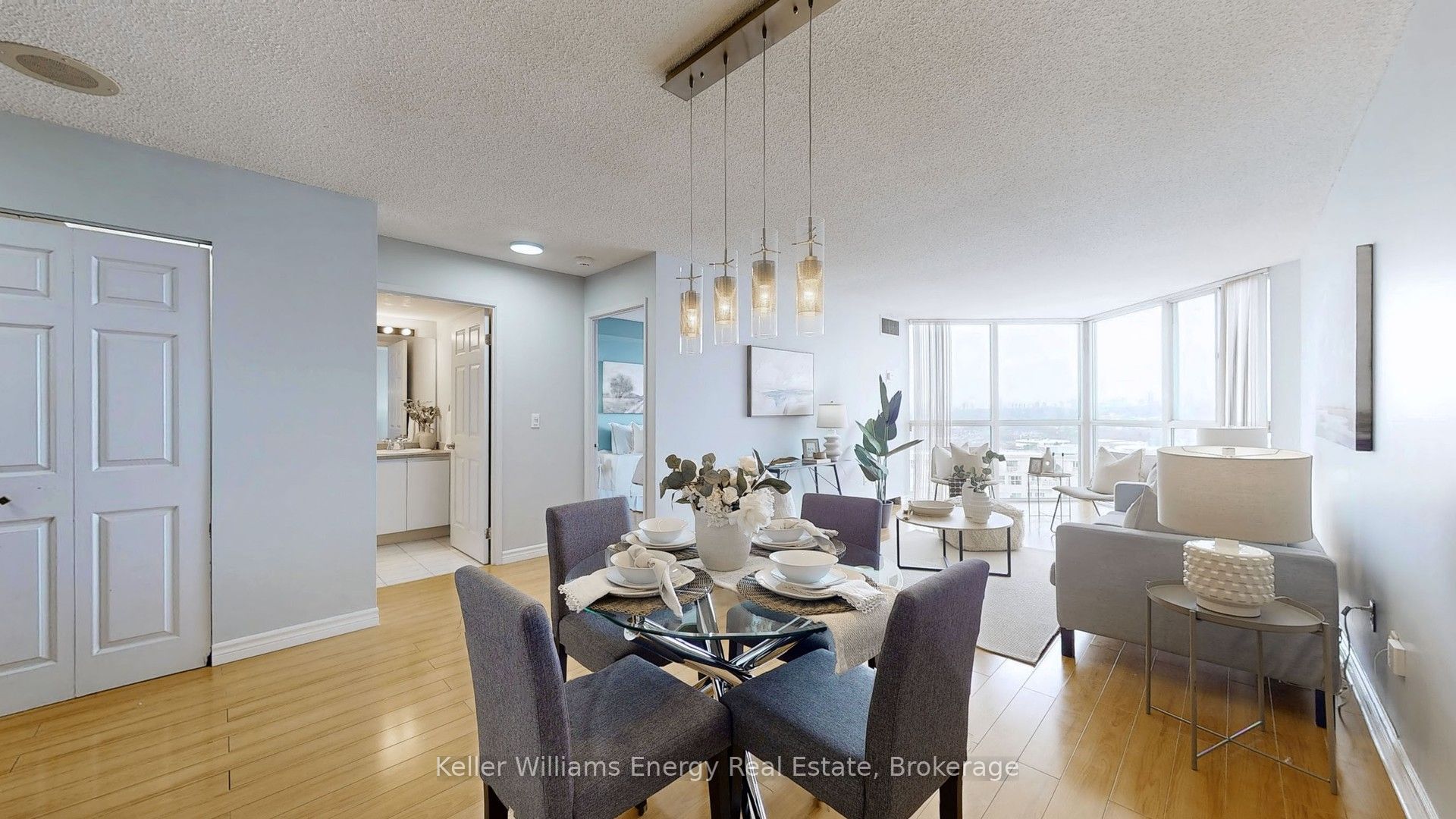 7 Concorde Place 1512, Toronto, ON M3C 3N4 photo 4