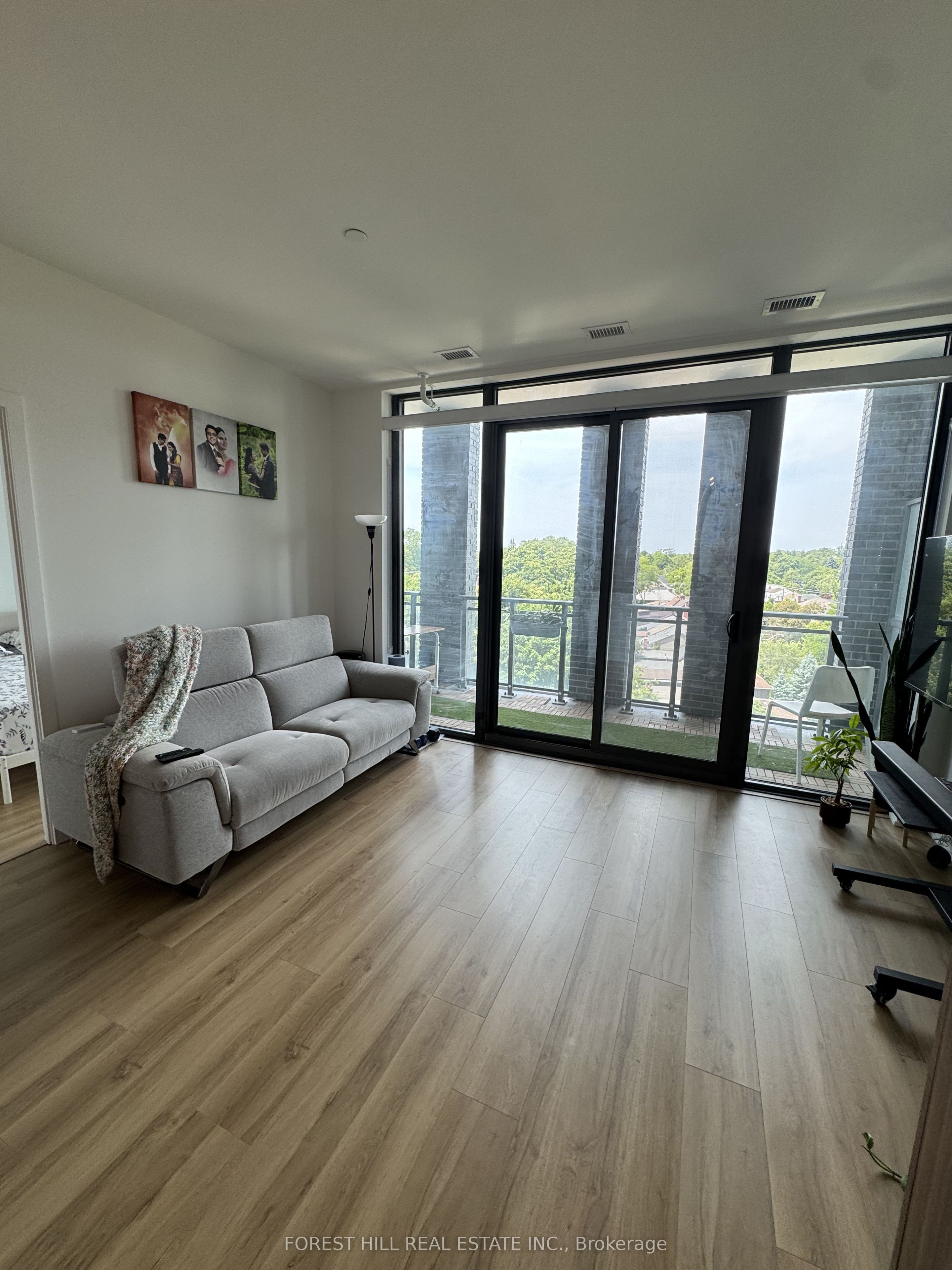1 Hillsdale Avenue W 609, Toronto, ON M4S 0E5 photo 3