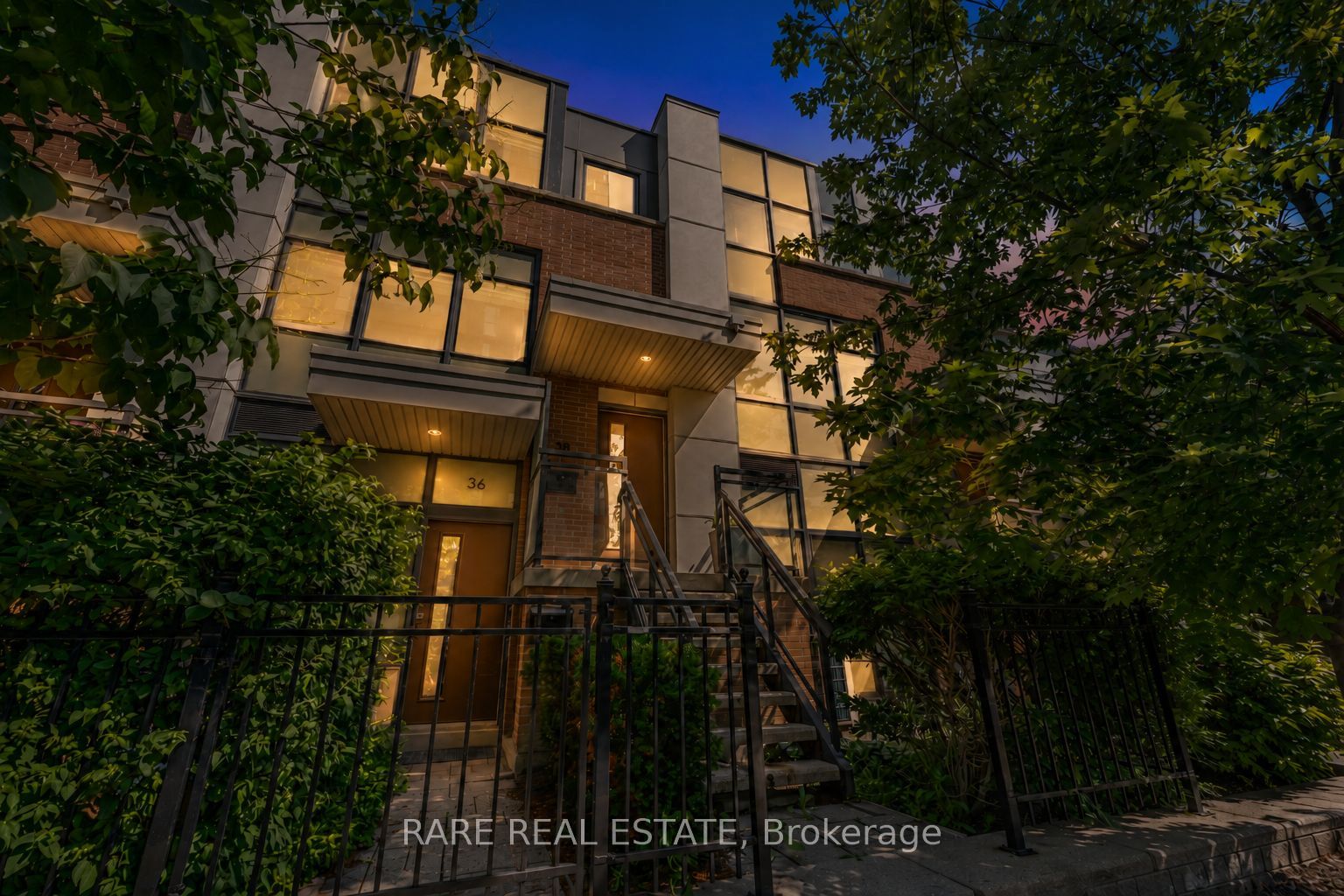 38 Cole Street, Toronto, ON M5A 0A3