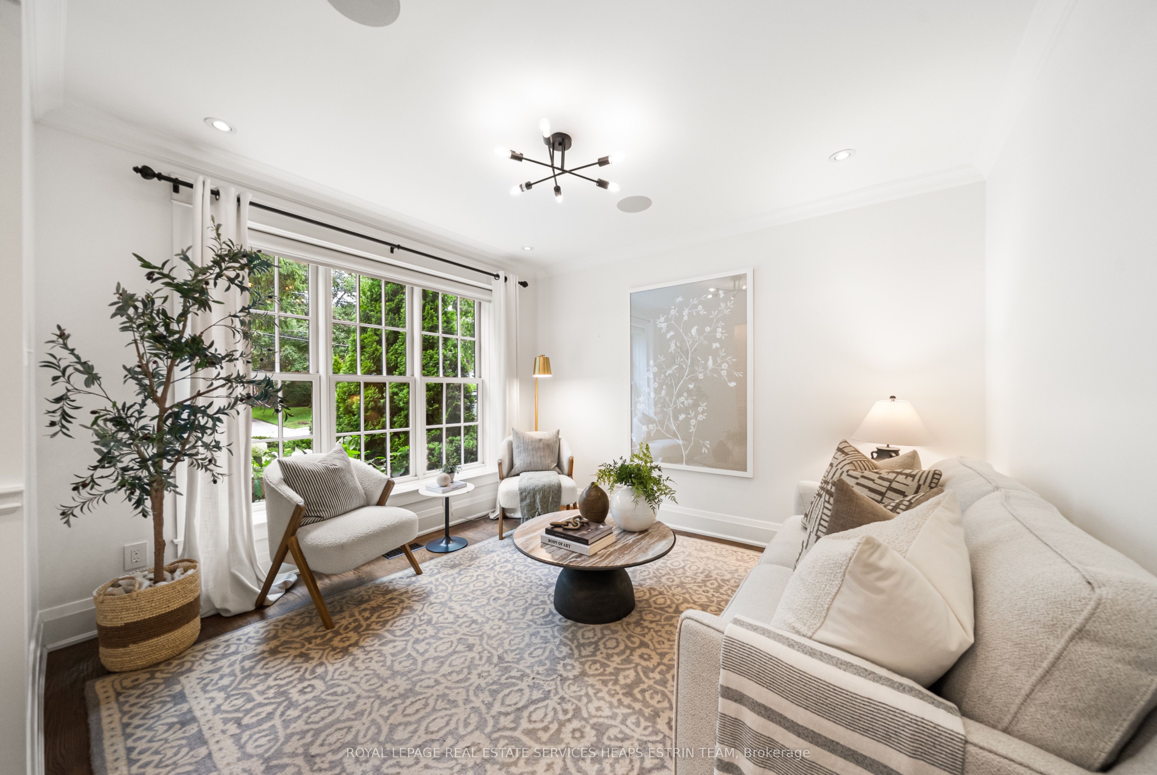 17 Noel Avenue, Toronto, ON M4G 1B2 photo 5