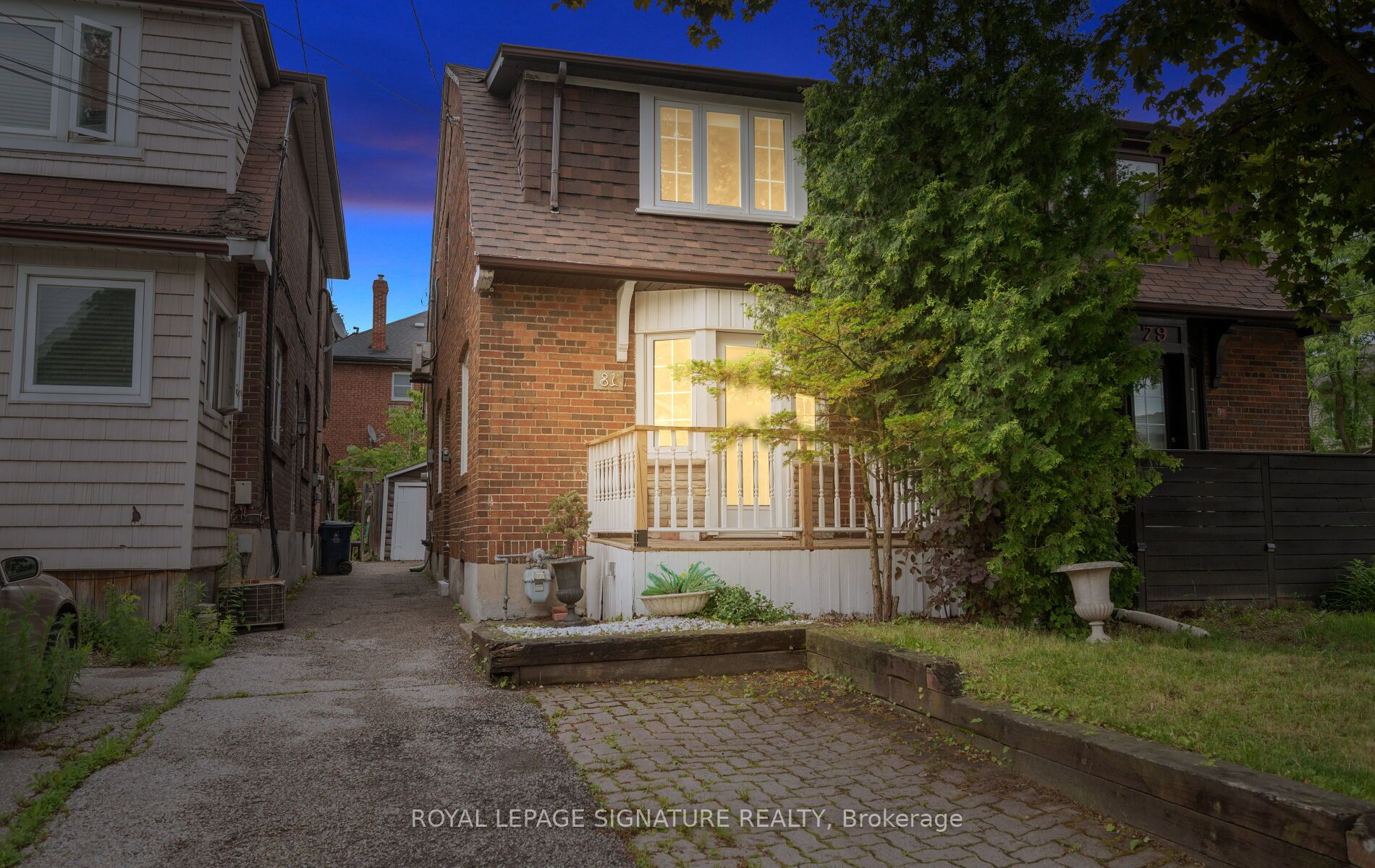 81 Cleveland Street, Toronto, ON M4S 2W4