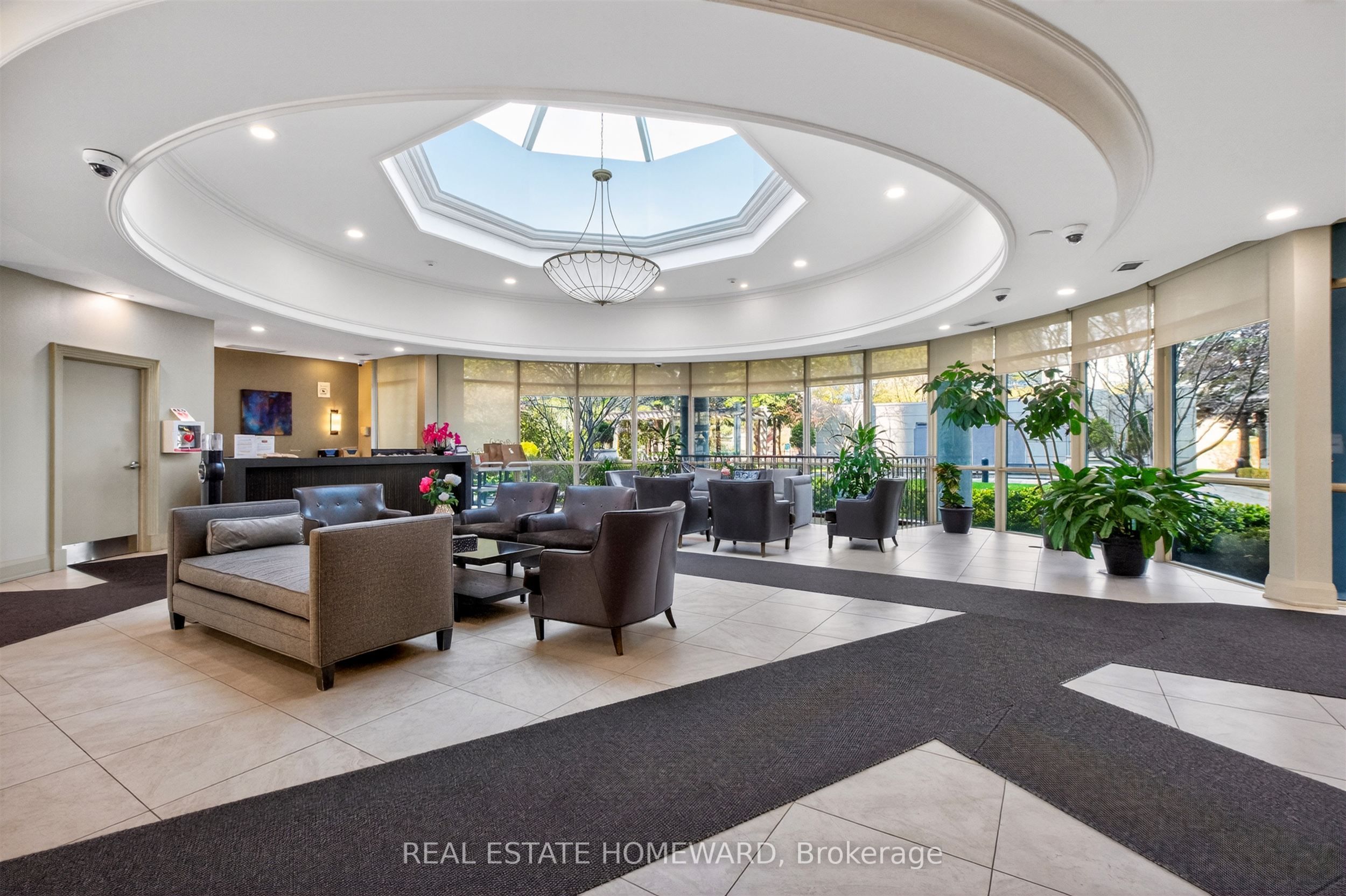 30 Harrison Garden Boulevard 602, Toronto, ON M2N 7A9 photo 2