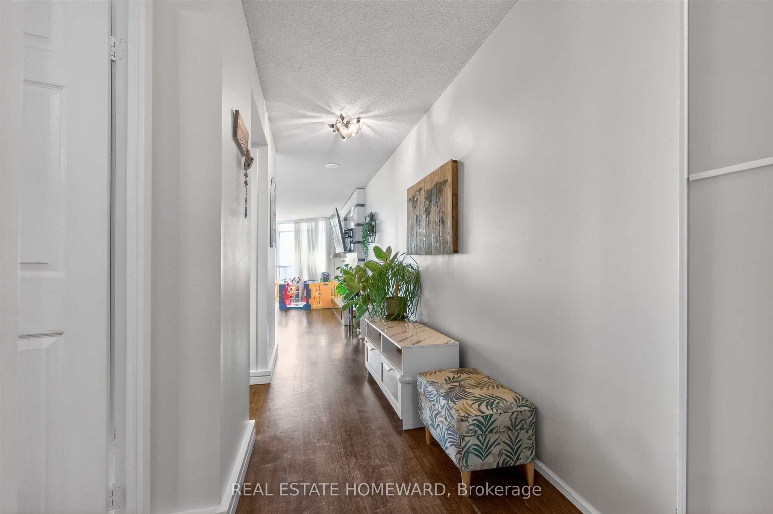 30 Harrison Garden Boulevard 602, Toronto, ON M2N 7A9 photo 3