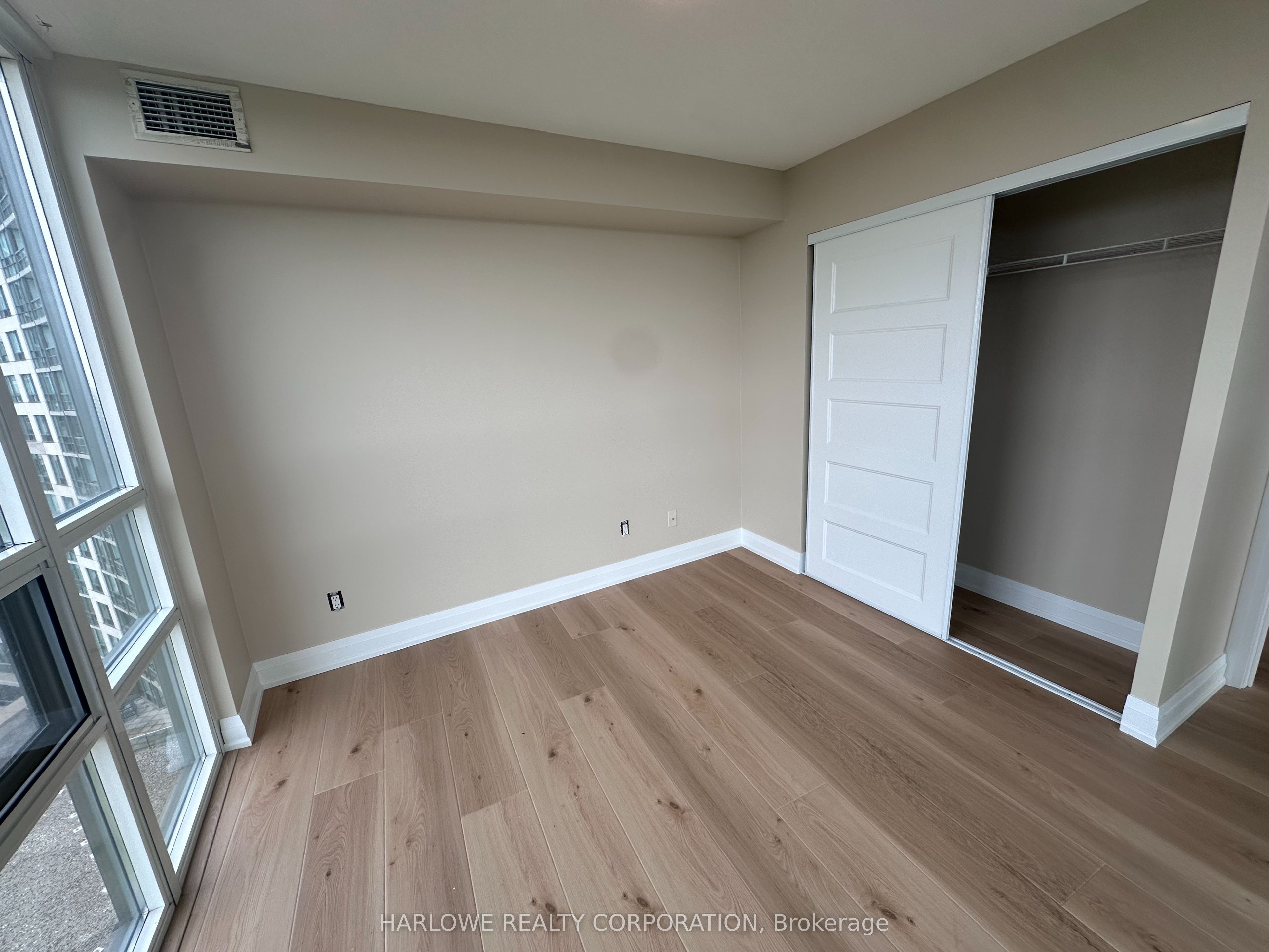 503 Beecroft Road 1506, Toronto, ON M2N 0A2 photo 5
