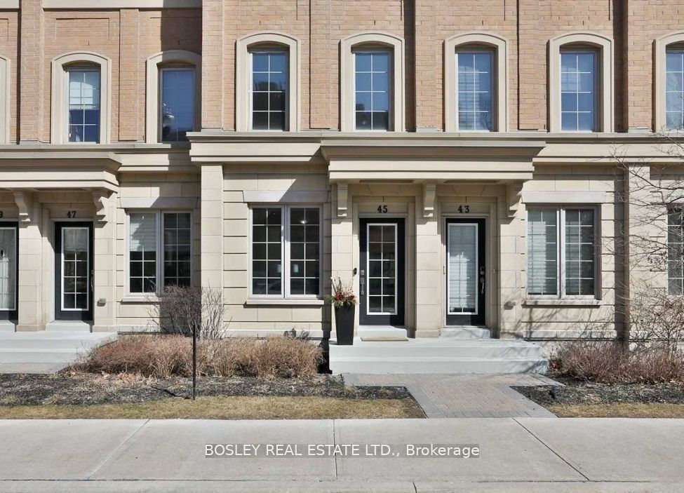 45 Hargrave Lane 148, Toronto, ON M4N 0A4 photo 3