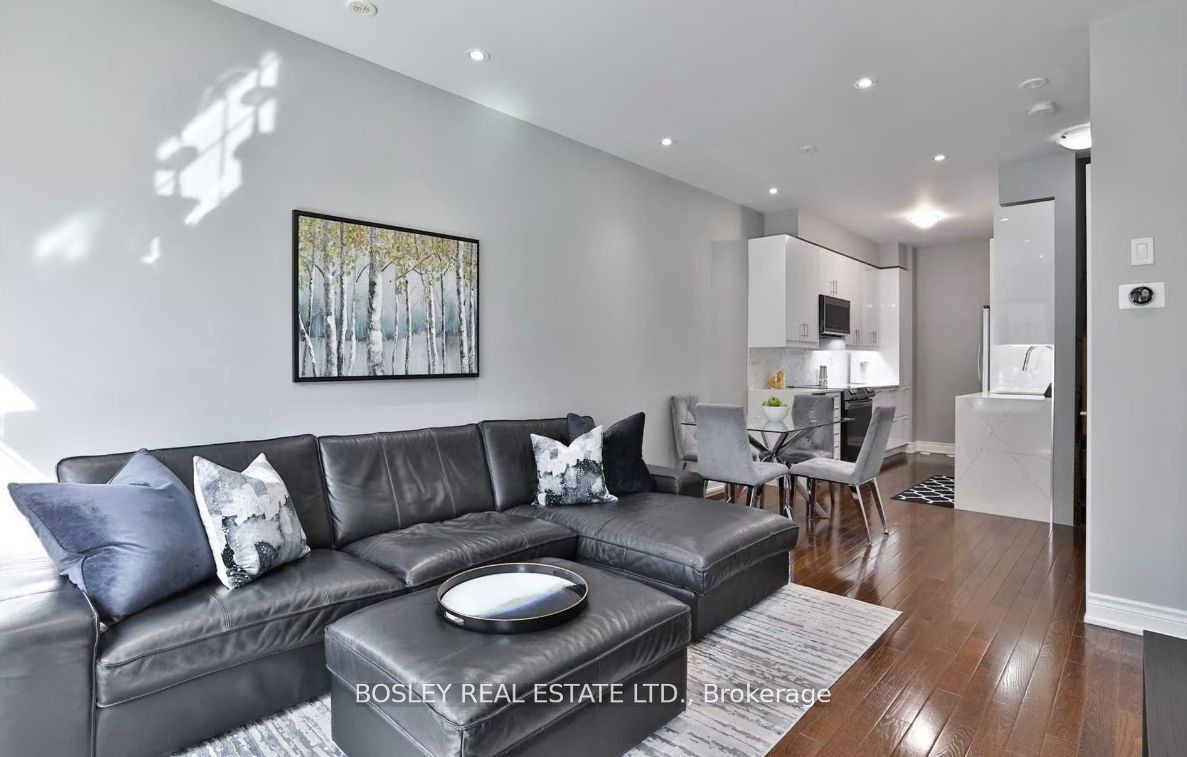 45 Hargrave Lane 148, Toronto, ON M4N 0A4 photo 4