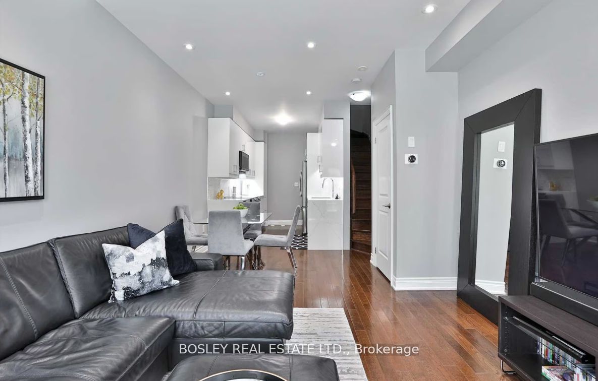 45 Hargrave Lane 148, Toronto, ON M4N 0A4 photo 5
