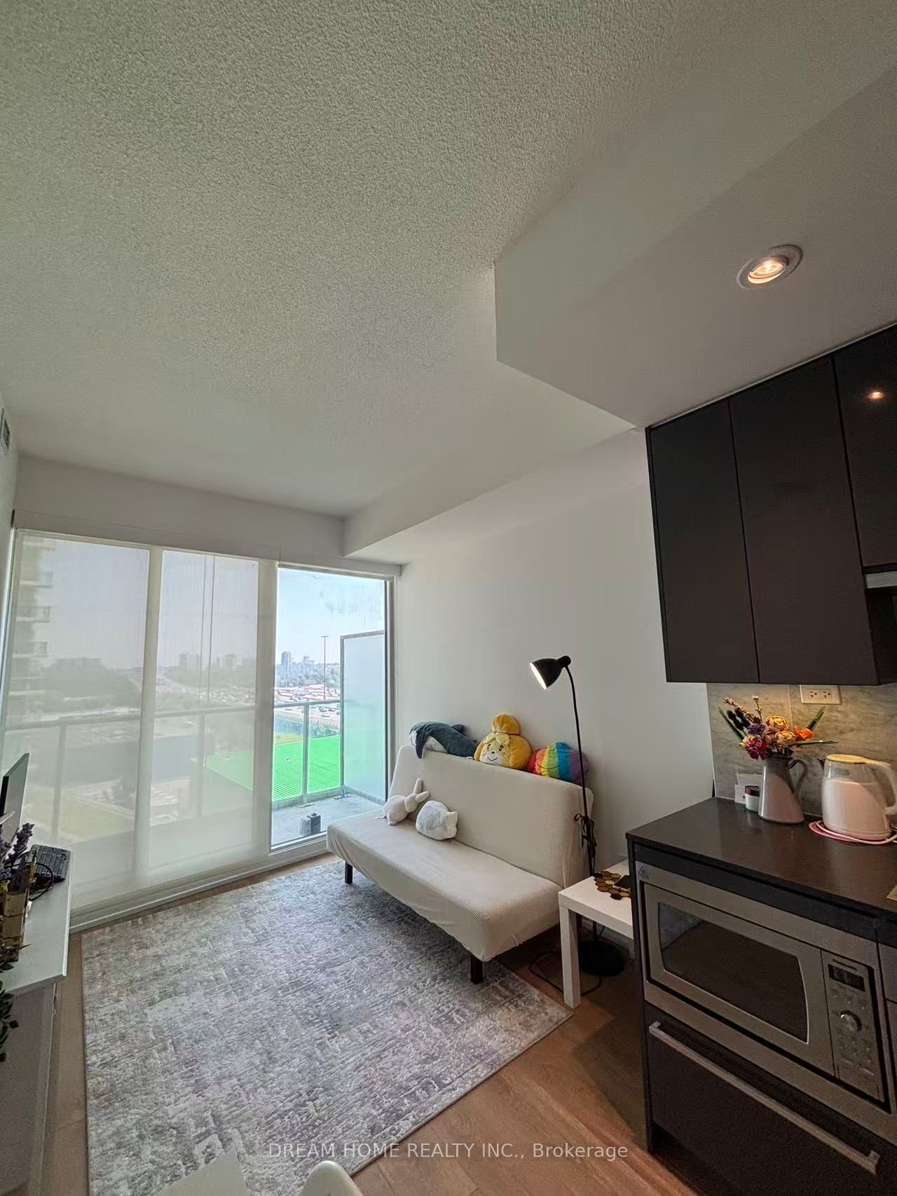 115 McMahon Drive 608, Toronto, ON M2K 0E3