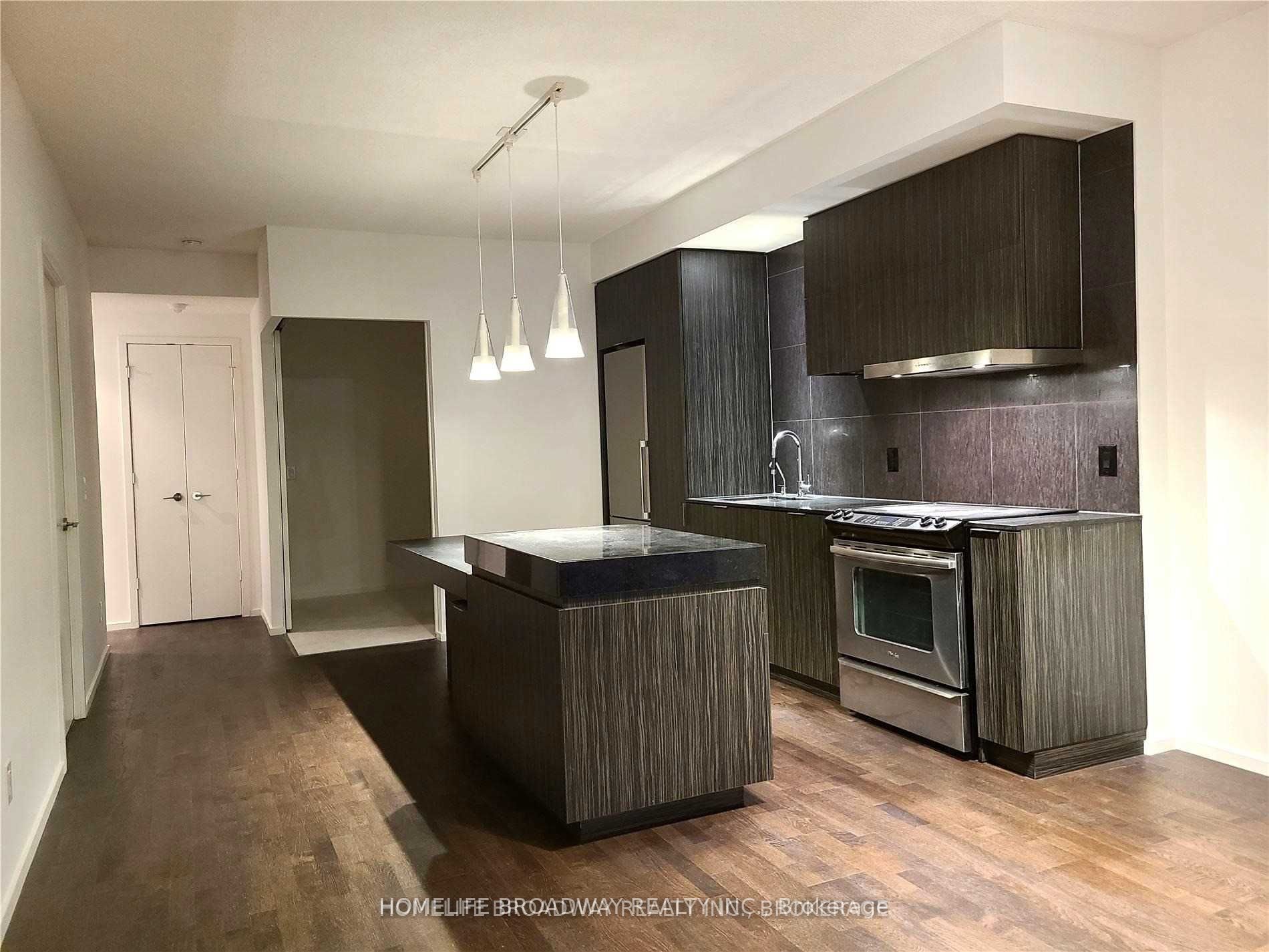 101 Charles Street E 1602, Toronto, ON M4Y 0A9 photo 3