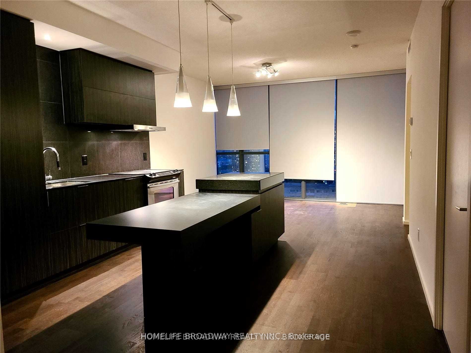 101 Charles Street E 1602, Toronto, ON M4Y 0A9 photo 5
