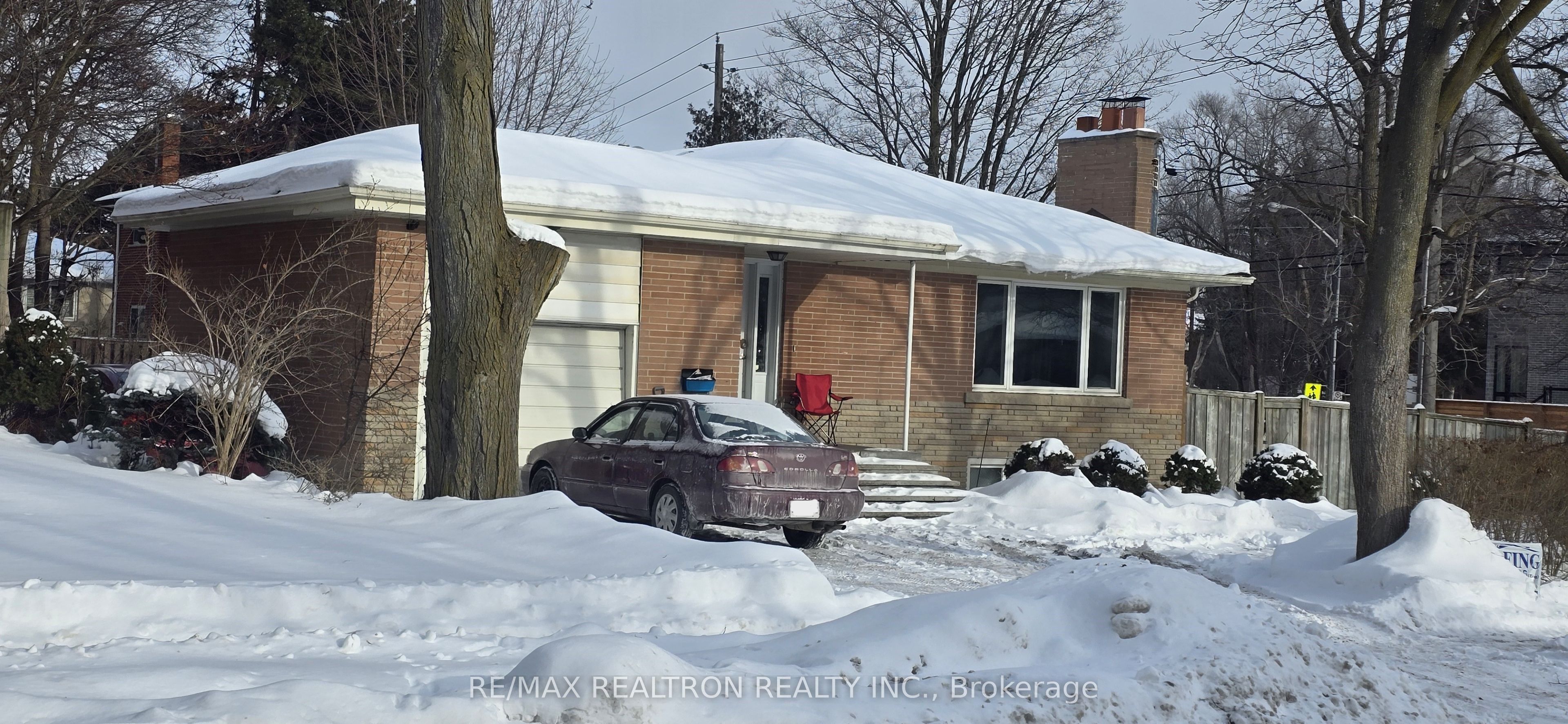 318 Holmes Avenue, Toronto, ON M2N 4N3 photo 3