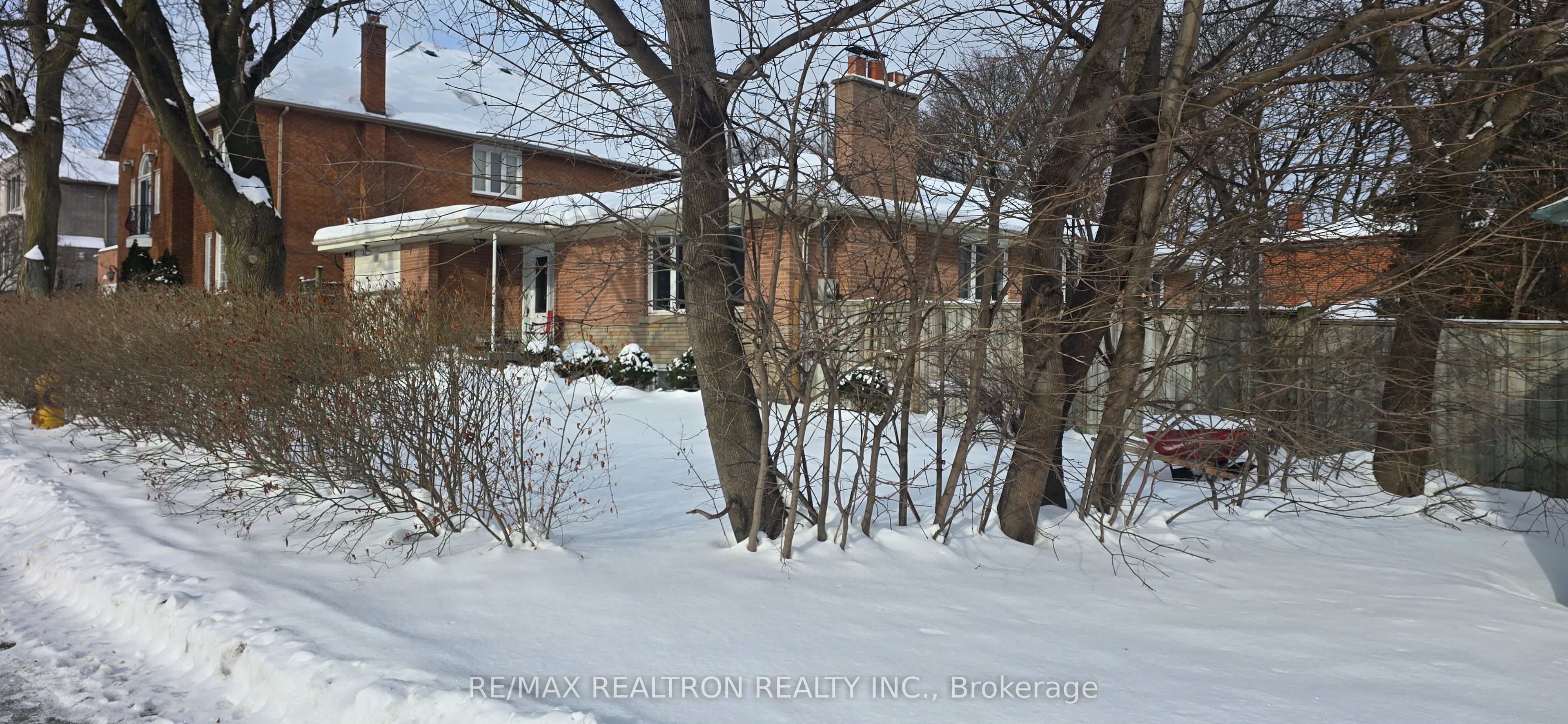 318 Holmes Avenue, Toronto, ON M2N 4N3 photo 5