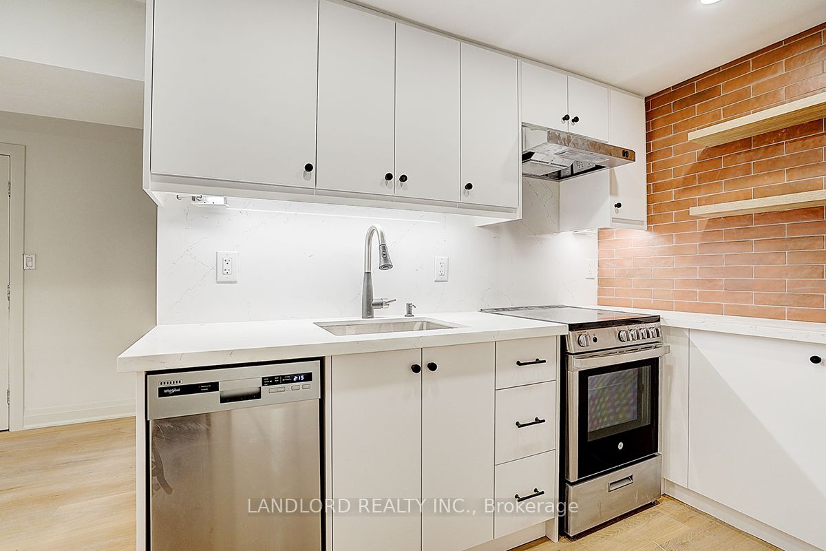 75 Kendal Avenue Lower Unit, Toronto, ON M5R 1L8 photo 4