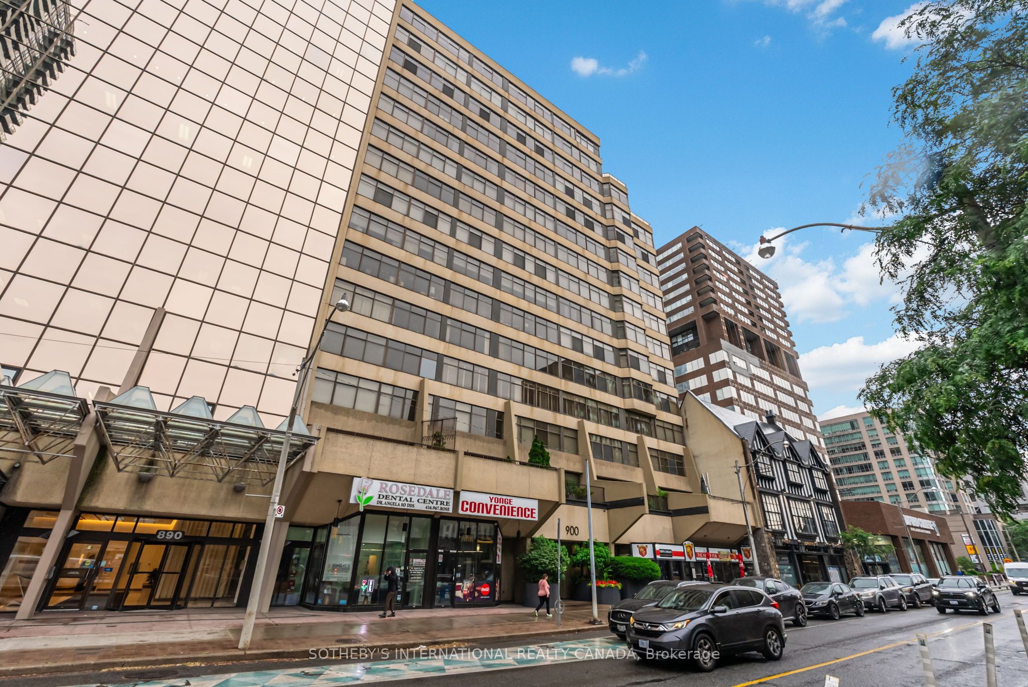 900 Yonge Street 1002, Toronto, ON M4W 3P5 photo 3