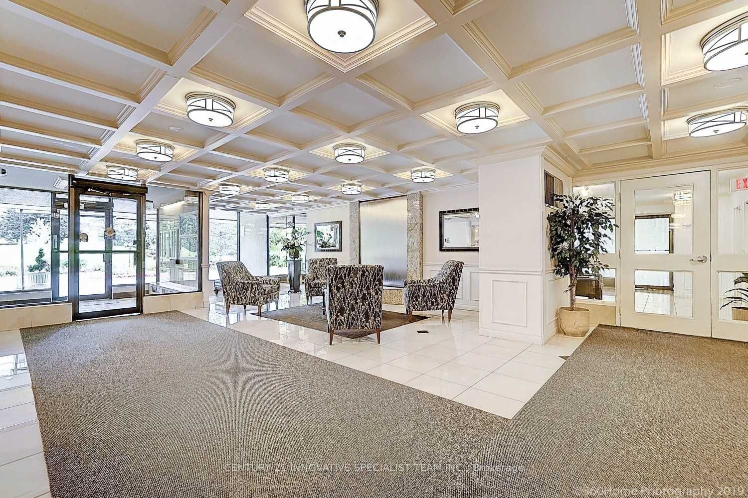 3300 Don Mills Road 2303, Toronto, ON M2J 4X7 photo 3