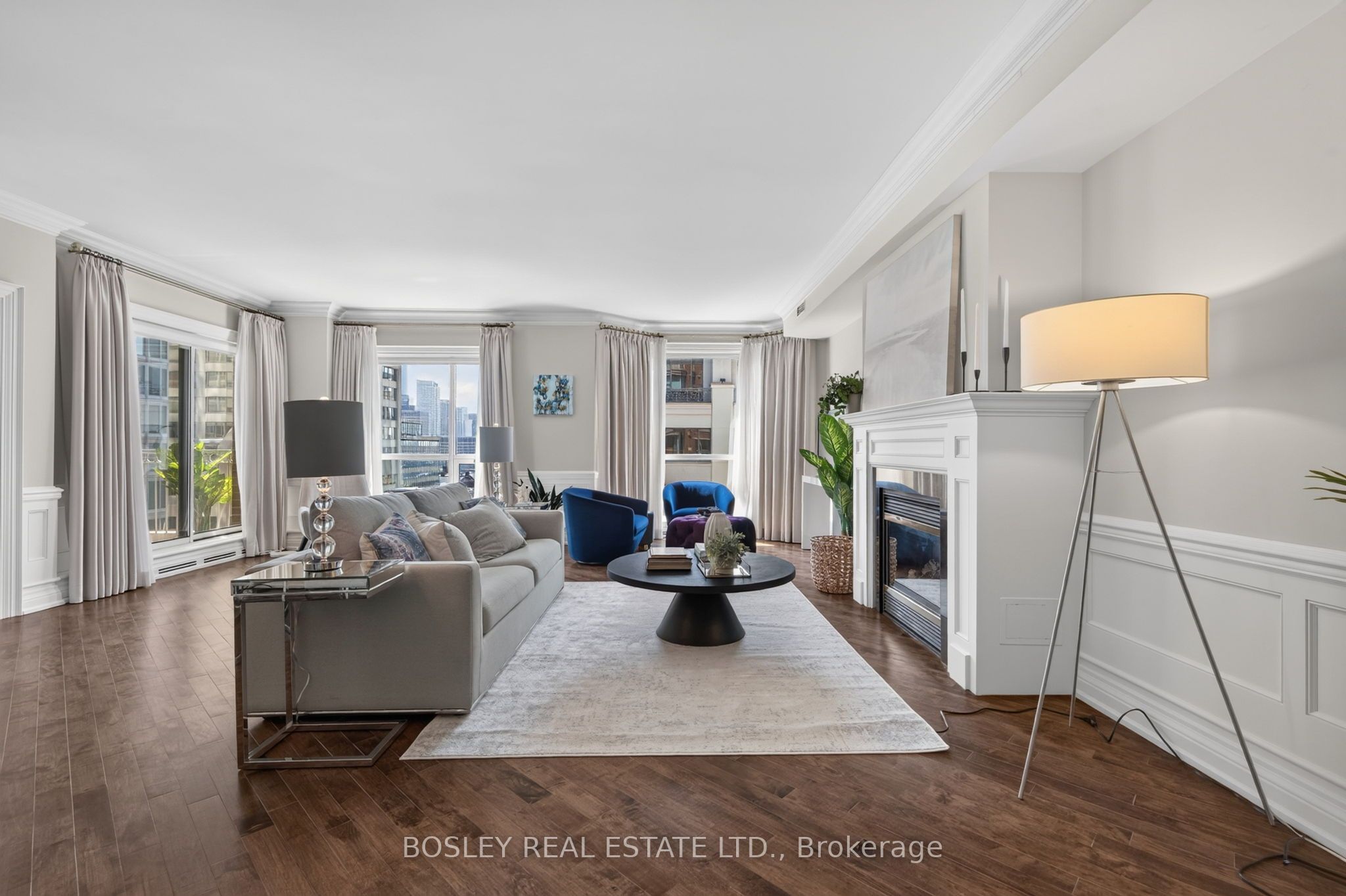 38 Avenue Road 1403, Toronto, ON M5R 2G2 photo 3
