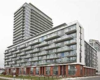 90 Stadium Road 607, Toronto, ON M5V 3W5