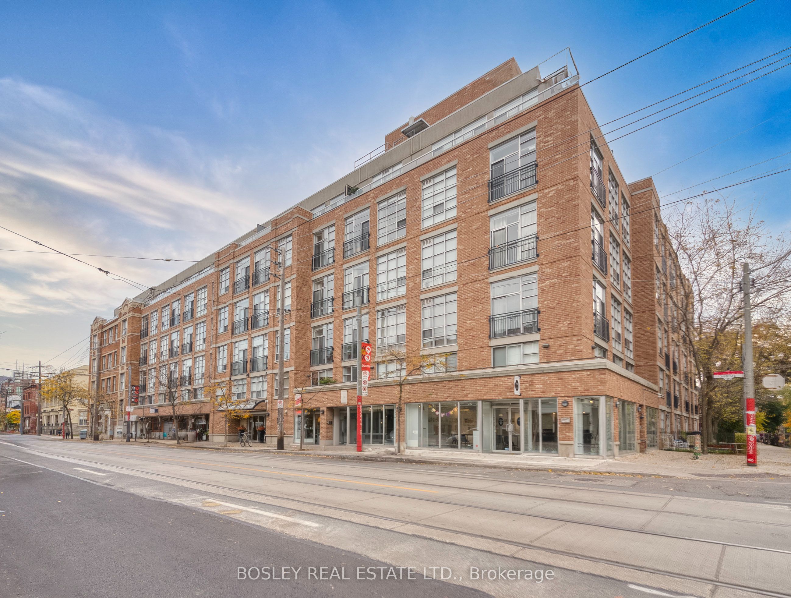 955 Queen Street W 311, Toronto, ON M6J 1G9 photo 2