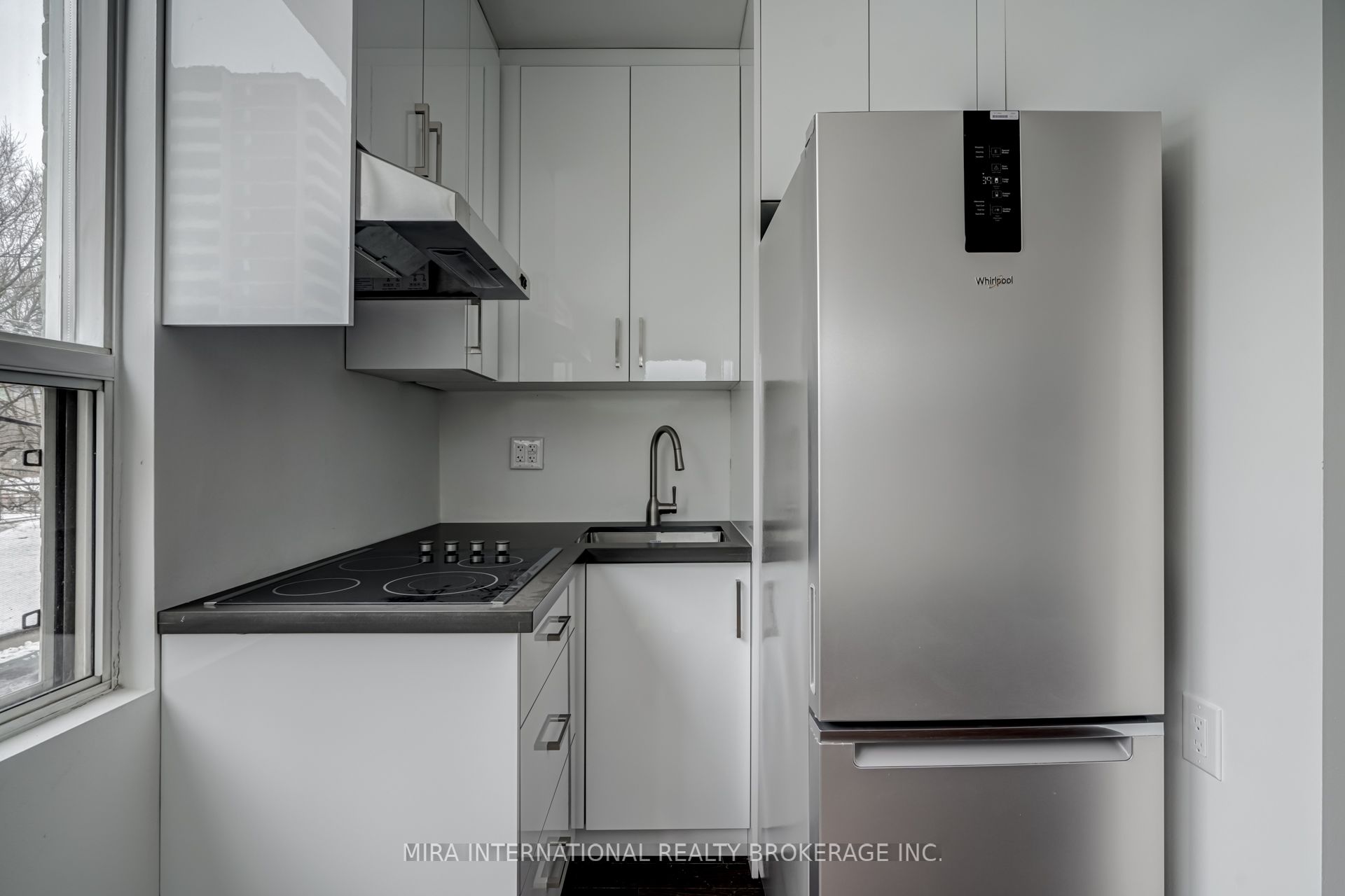 180 Sherbourne Street 207, Toronto, ON M5A 2R7 photo 3