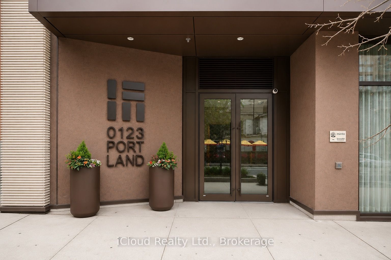 123 Portland Street 303, Toronto, ON M5V 2N4