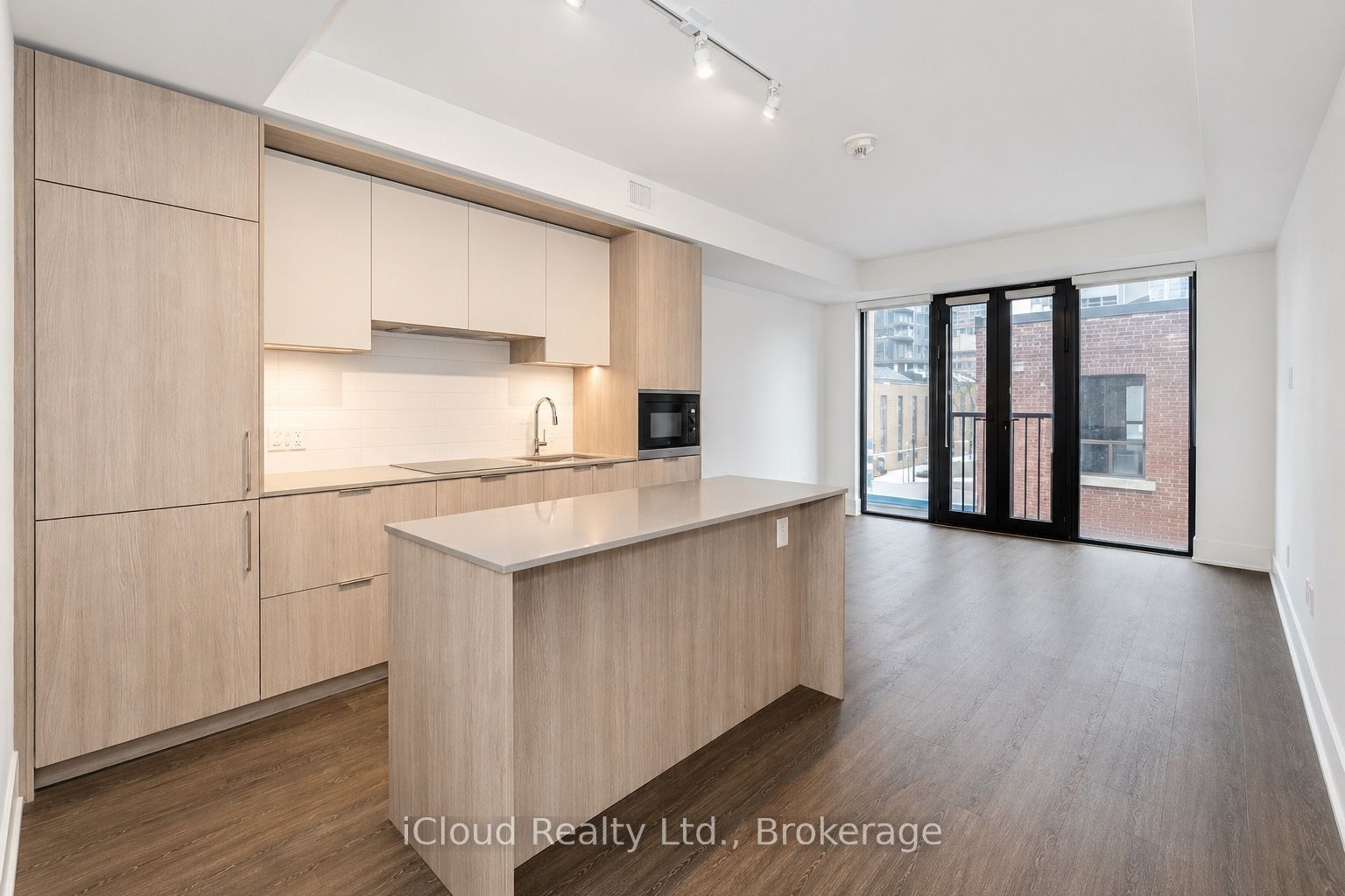 123 Portland Street 303, Toronto, ON M5V 2N4 photo 4