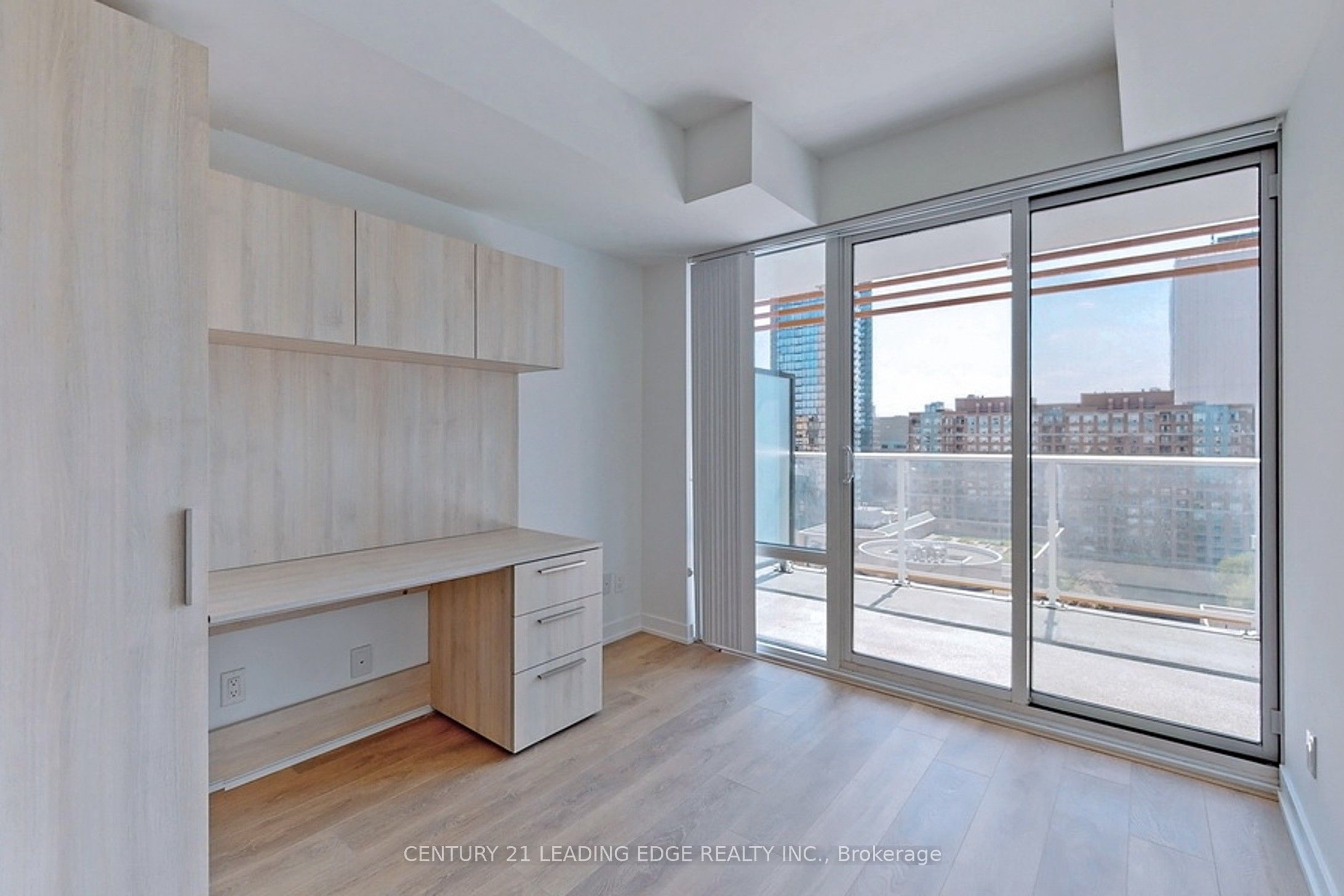 18 Maitland Terrace 1209, Toronto, ON M4Y 0H2 photo 4