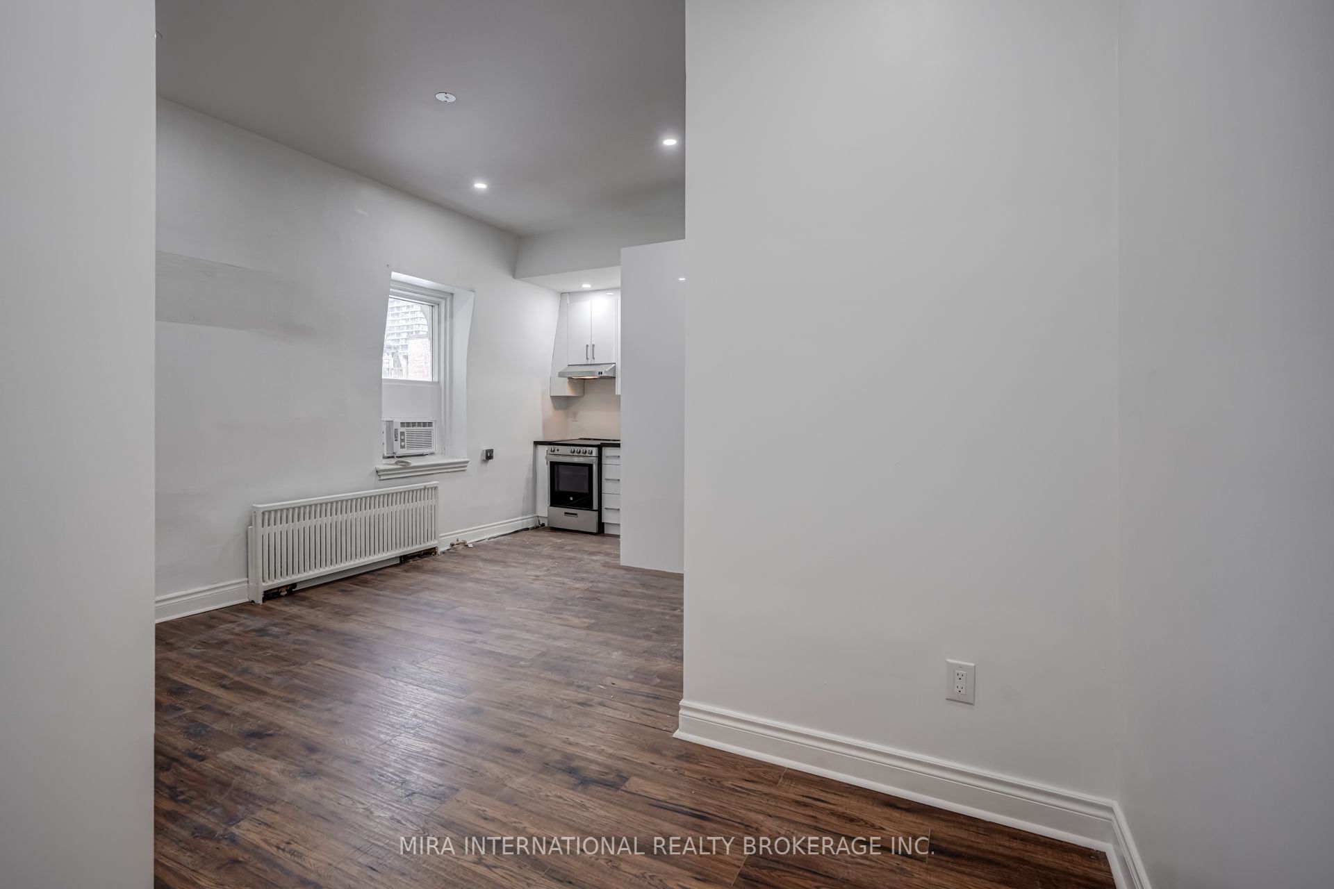 180 Sherbourne Street 204, Toronto, ON M5A 2R7 photo 5
