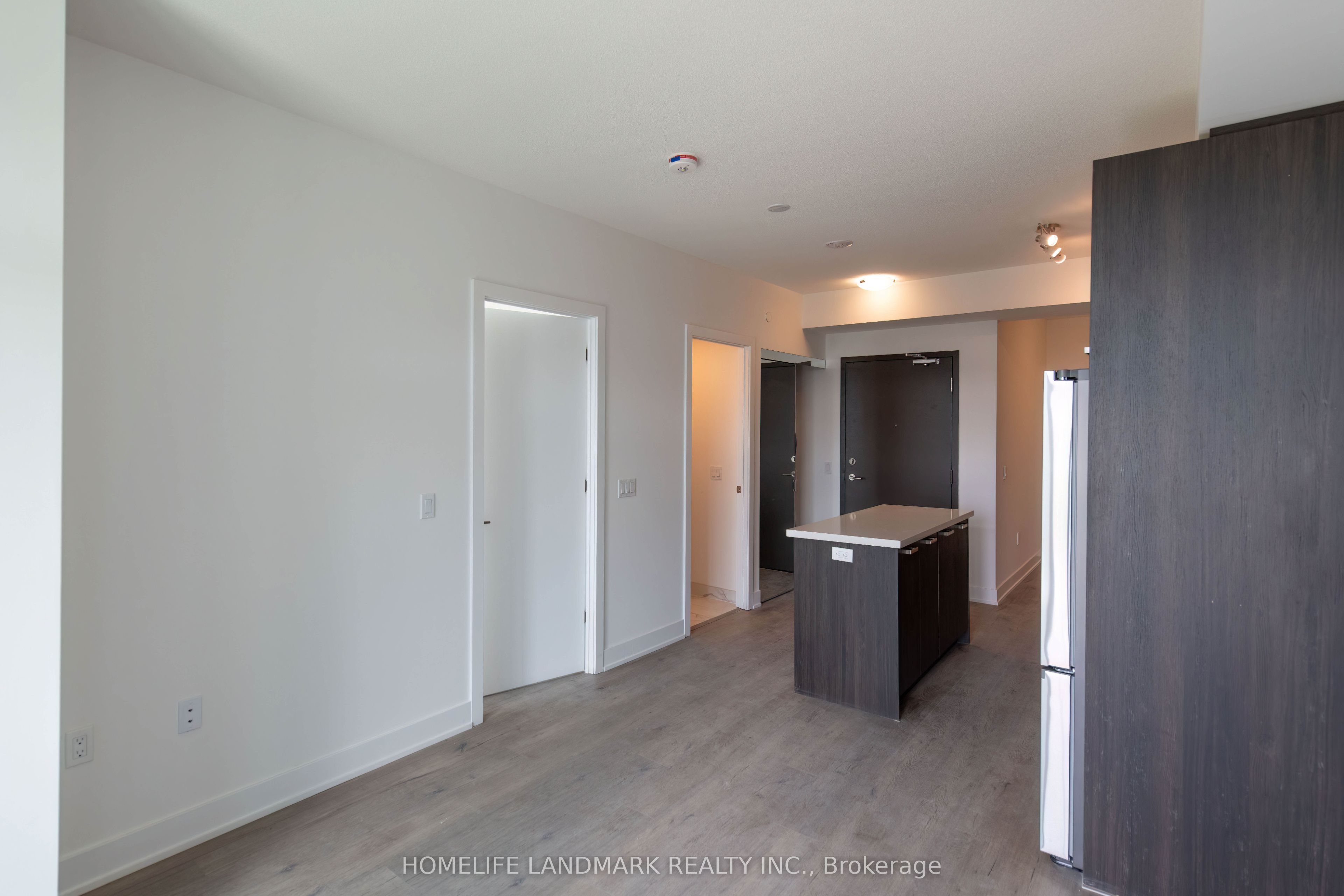 2 Teagarden Court 710, Toronto, ON M2N 0L6 photo 4