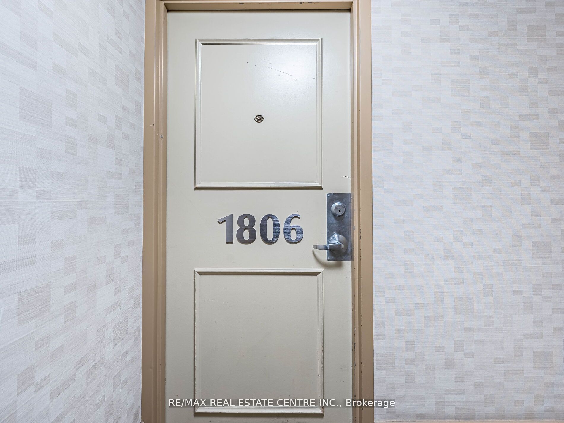 735 Don Mills Road 1806, Toronto, ON M3C 1T1 photo 3
