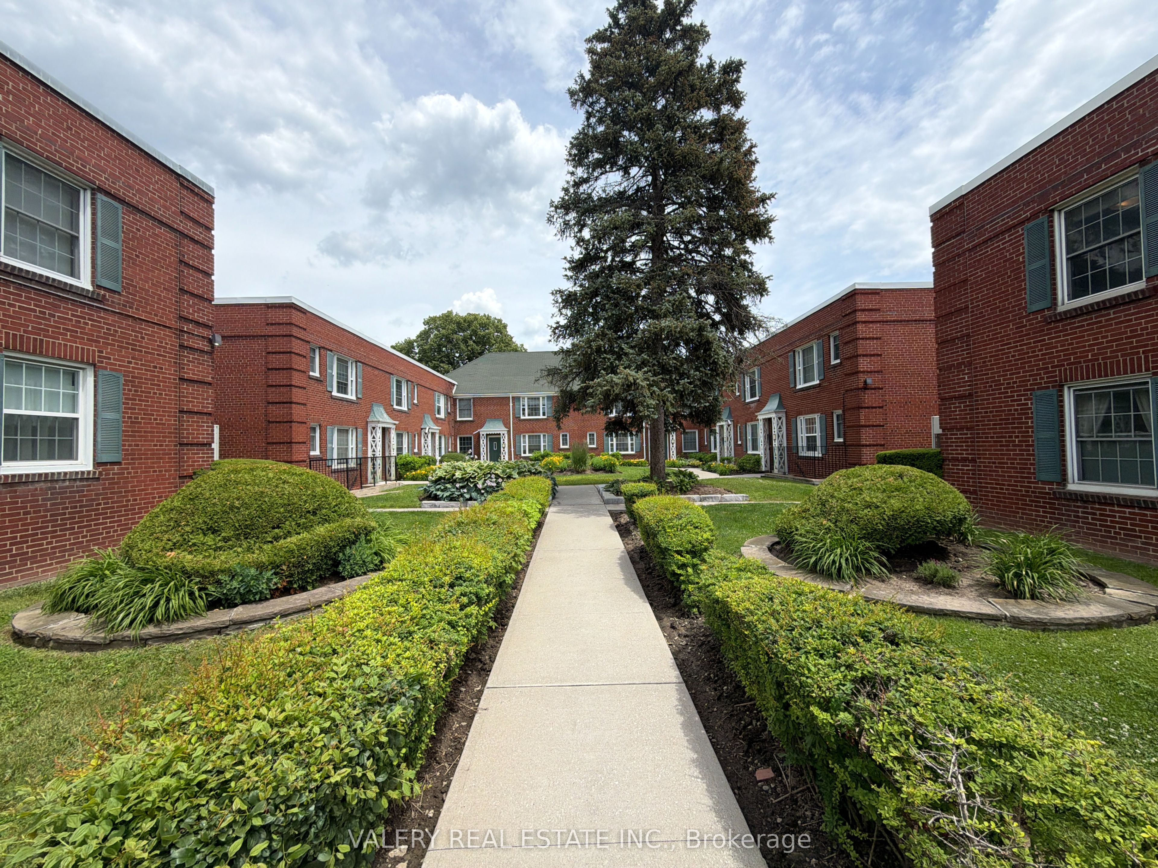 1327 Bayview Avenue U19, Toronto, ON ON M4G 3A4 photo 2