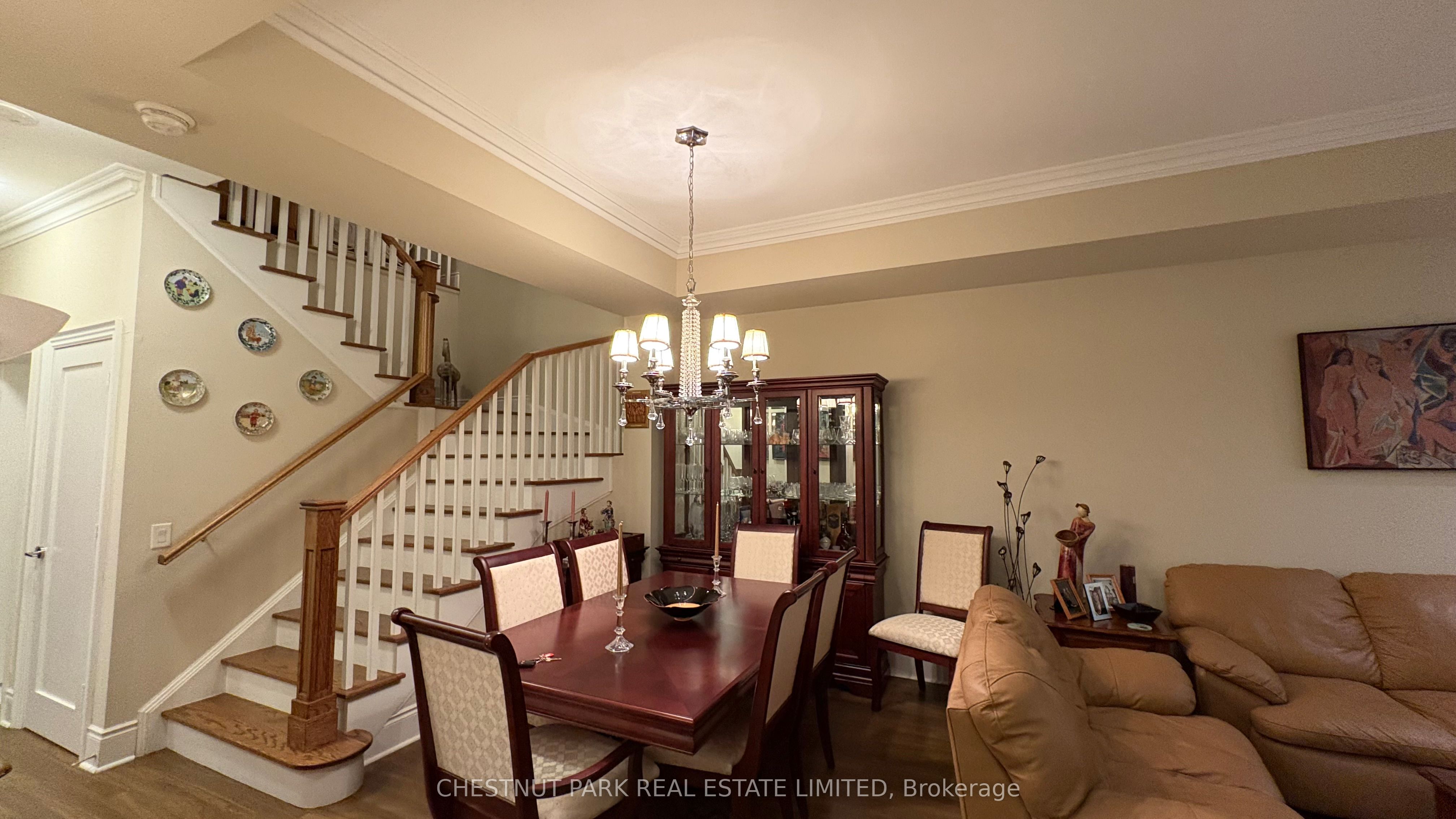 500 Doris Avenue Th3, Toronto, ON M2N 0C1 photo 4