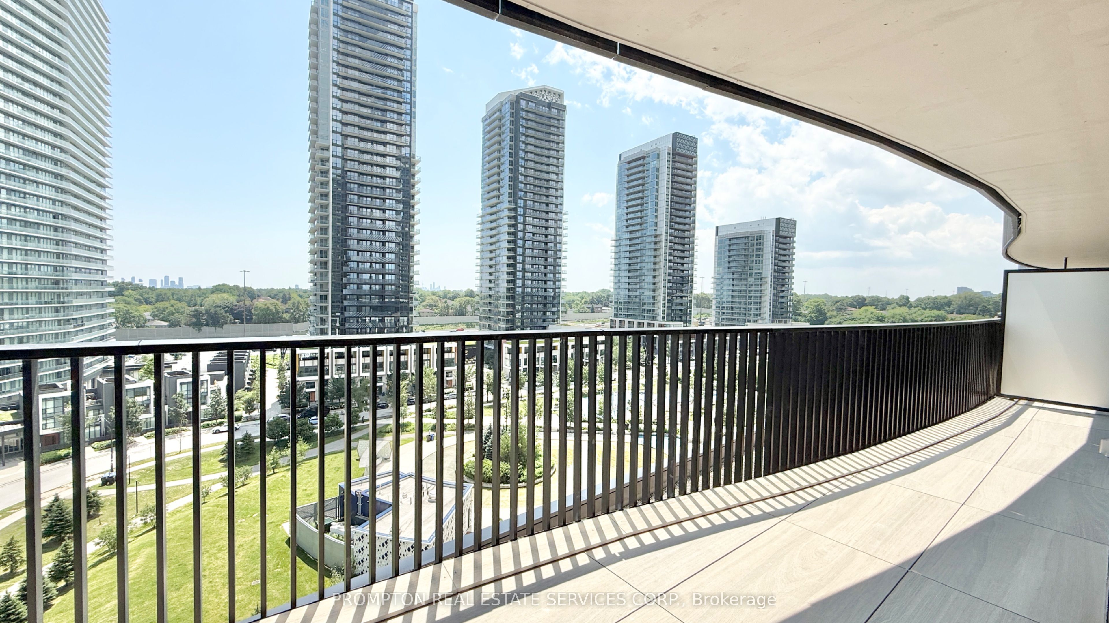 68 Esther Shiner Boulevard 916, Toronto, ON M2K 0J6