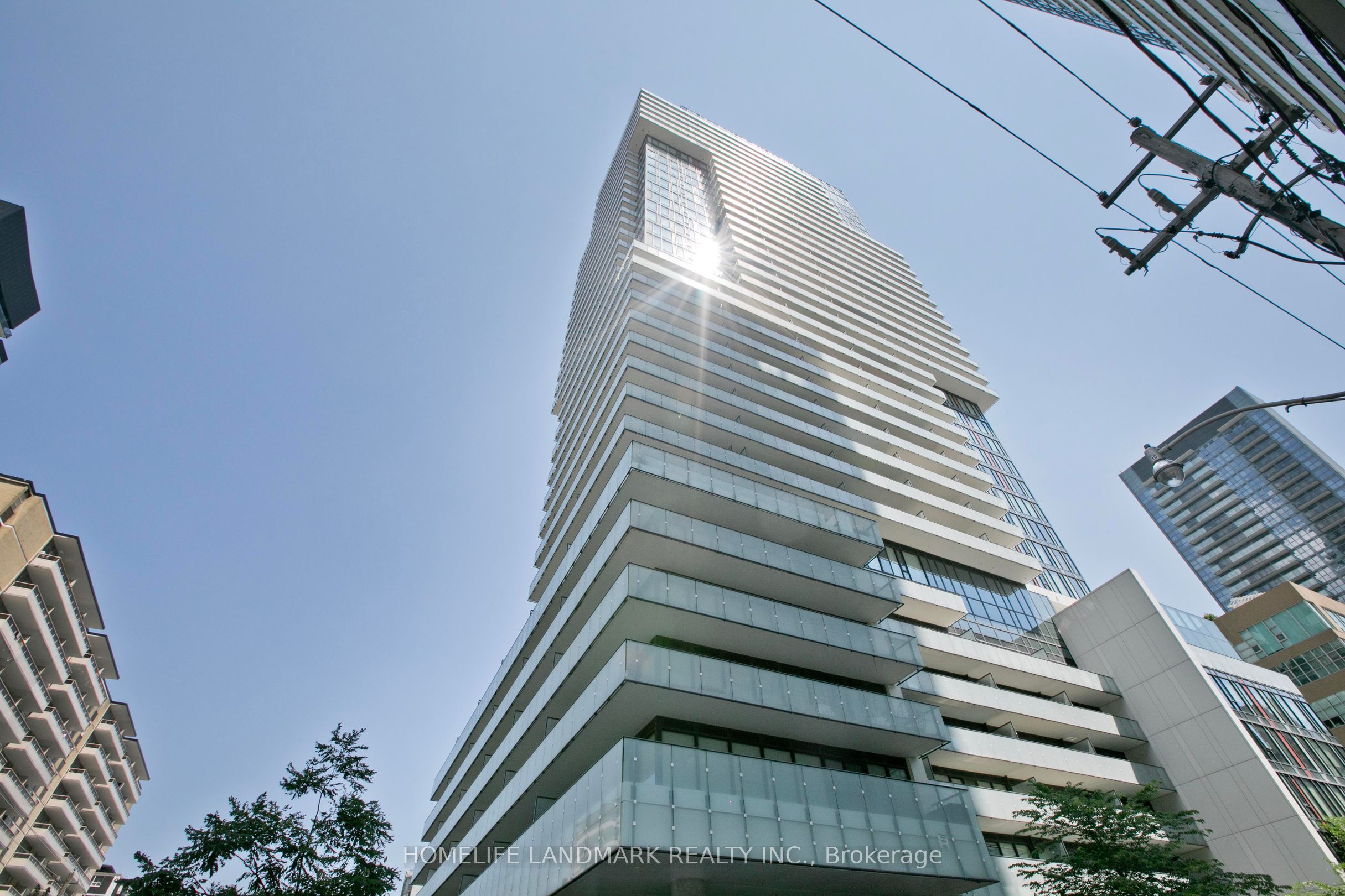 185 Roehampton Avenue 3312, Toronto, ON M4P 2K5 photo 2