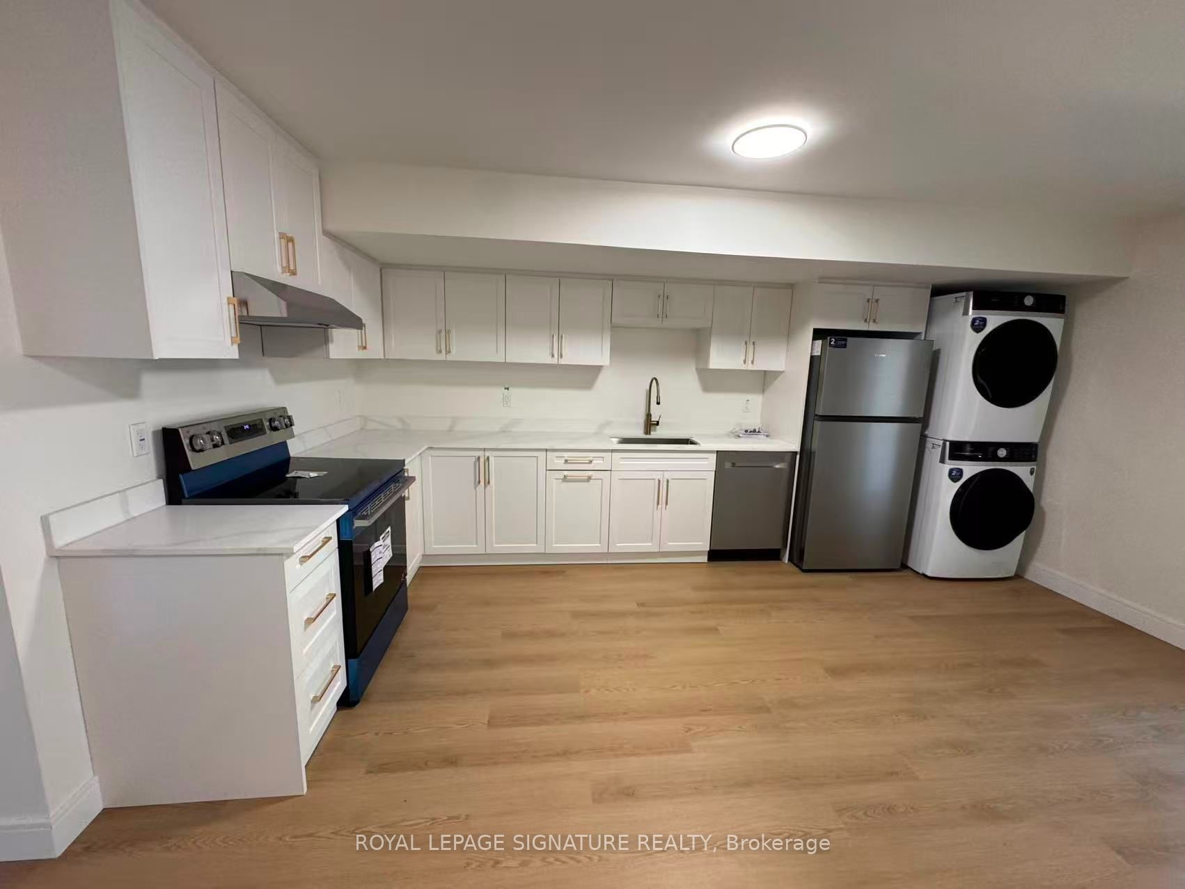 53 Bishop Avenue 3, Toronto, ON M2M 1Z4 photo 3